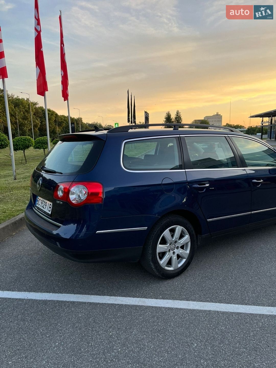 Volkswagen Passat 2010 VIN WVWZZZ3CZAE114576 фото оголошення 5 з 40