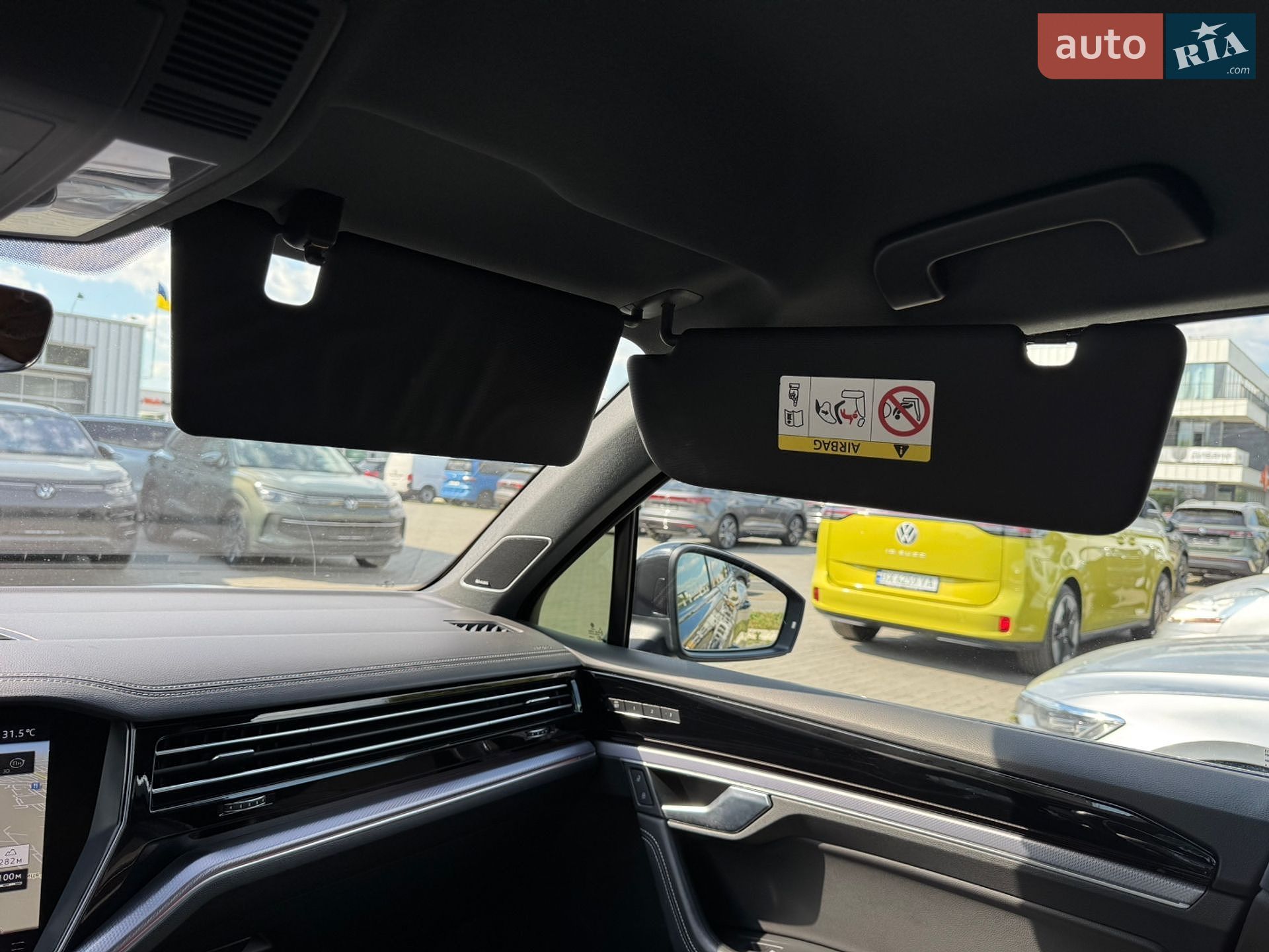 Volkswagen Touareg 2018 VIN WVGZZZCRZJD007231 фото оголошення 20 з 37