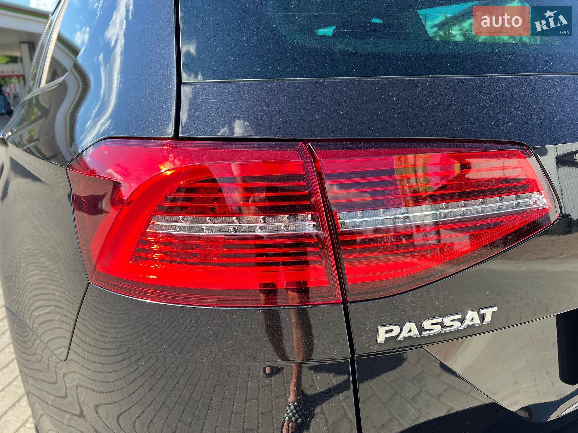 Volkswagen Passat 2017 VIN WVWZZZ3CZJE053128 фото оголошення 8 з 94