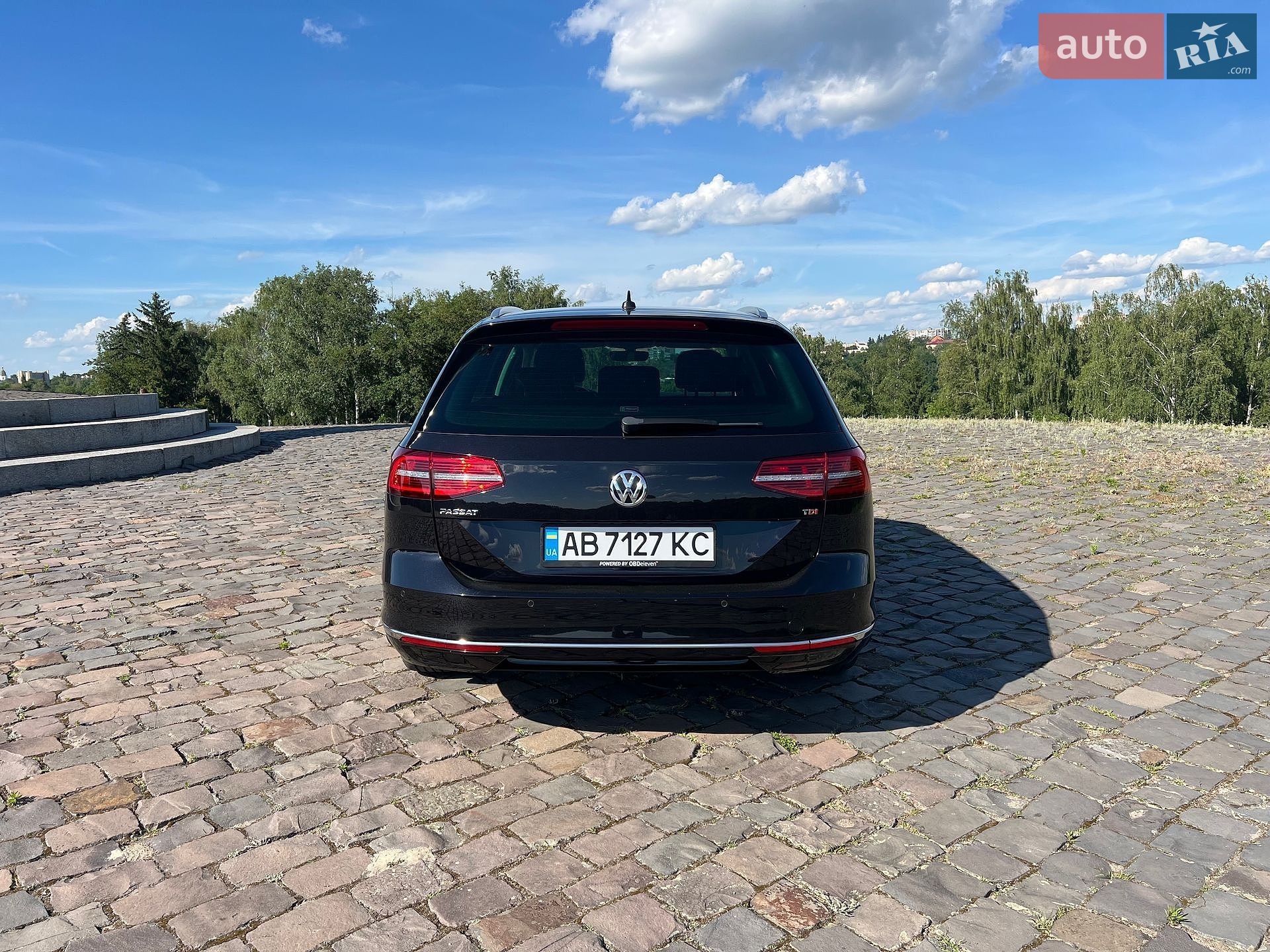 Volkswagen Passat 2017 VIN WVWZZZ3CZJE053128 фото оголошення 9 з 94