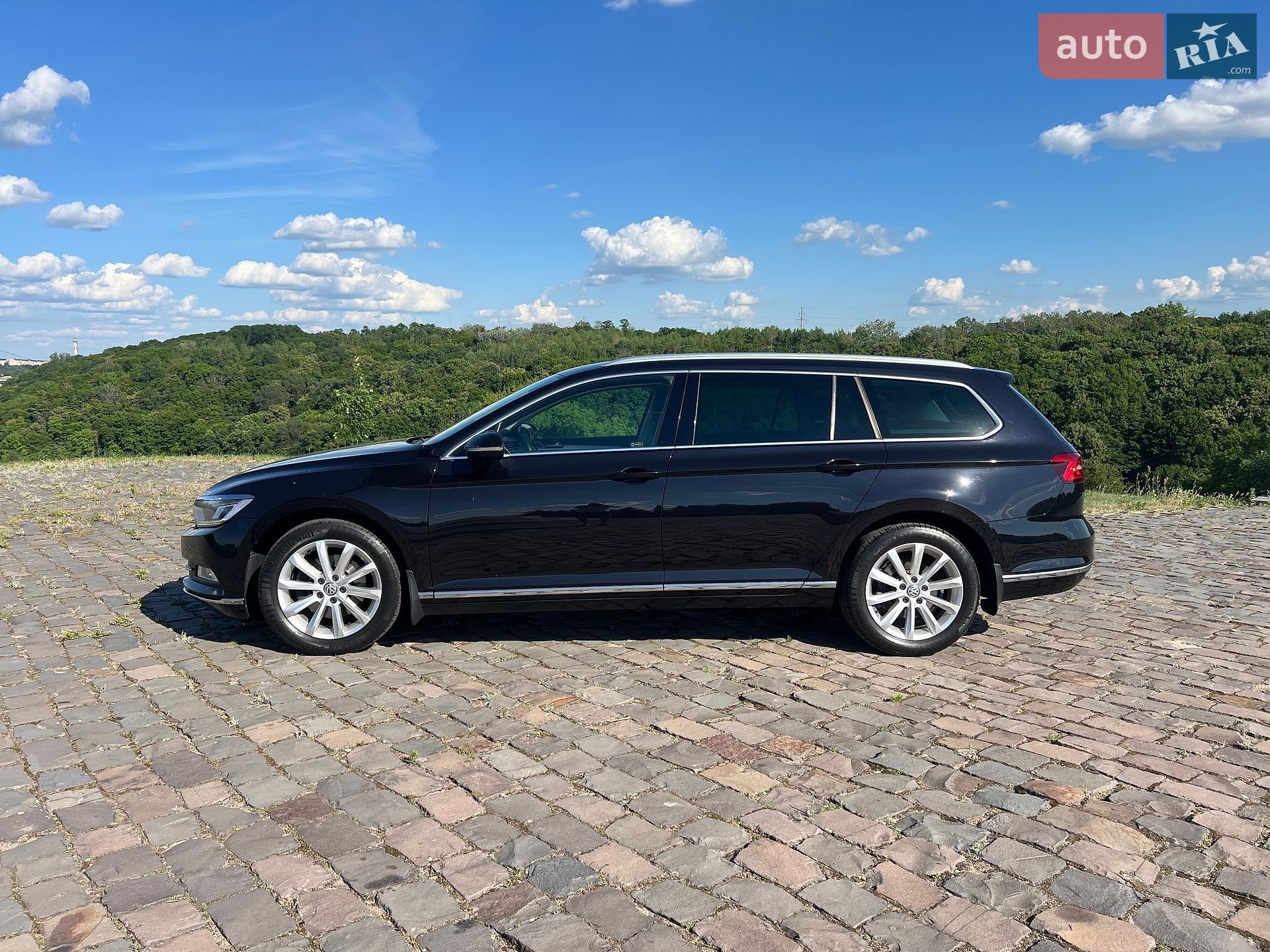 Volkswagen Passat 2017 VIN WVWZZZ3CZJE053128 фото оголошення 19 з 94