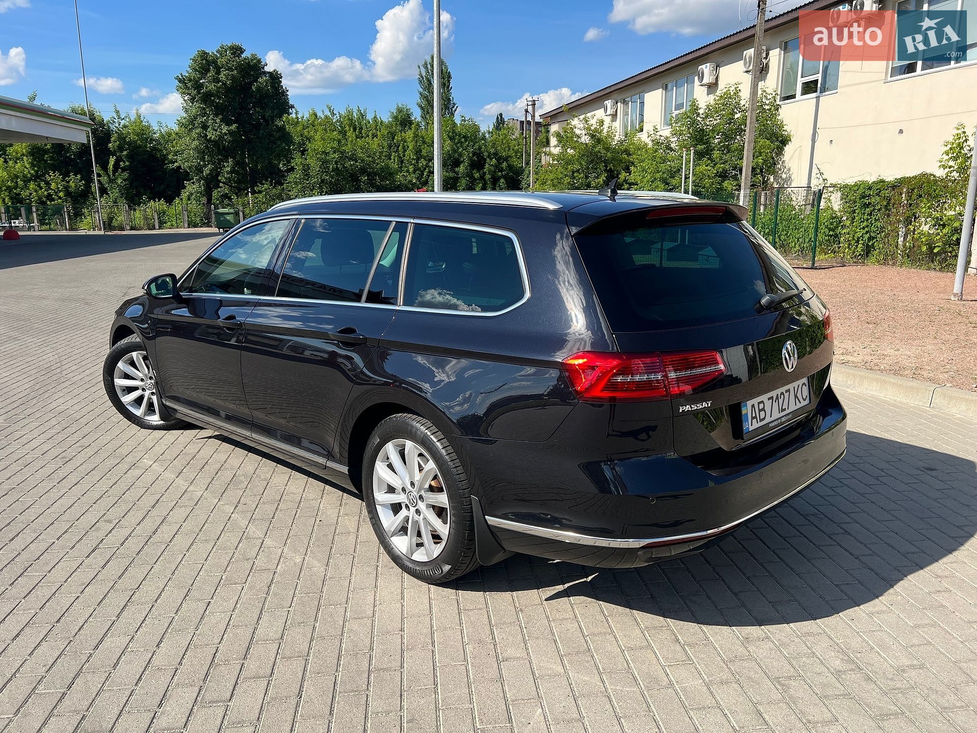 Volkswagen Passat 2017 VIN WVWZZZ3CZJE053128 фото оголошення 58 з 94