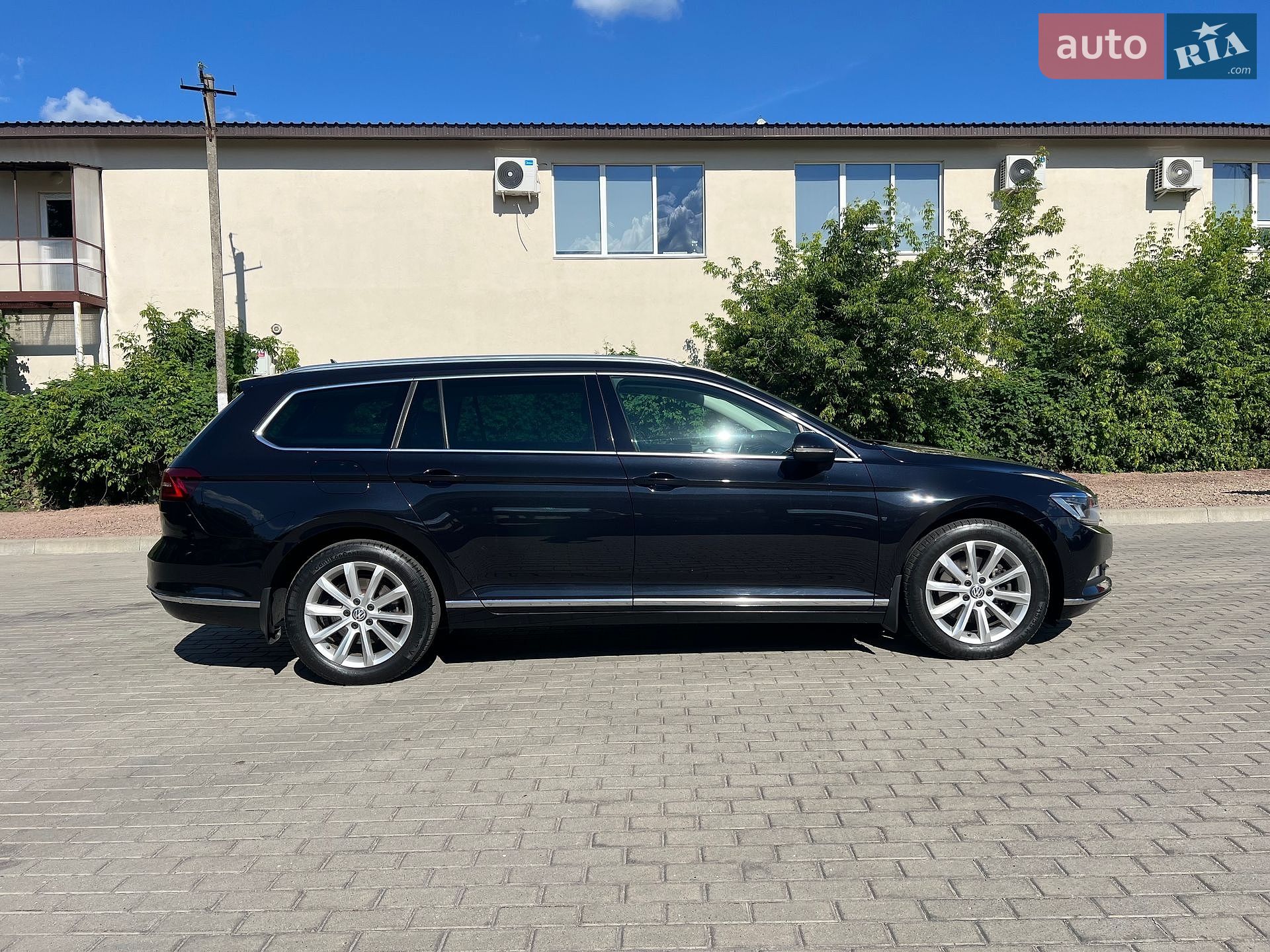 Volkswagen Passat 2017 VIN WVWZZZ3CZJE053128 фото оголошення 65 з 94