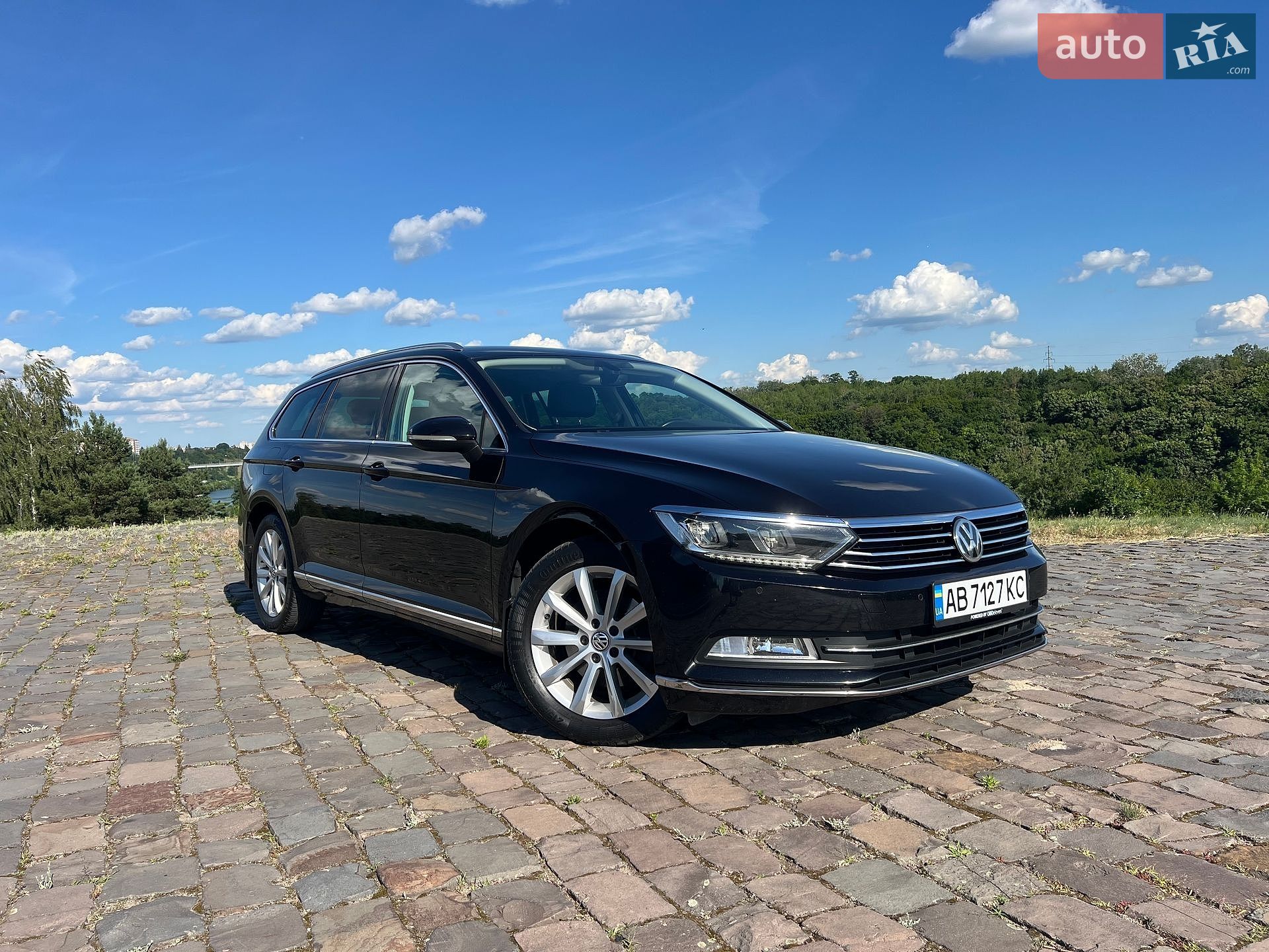 Volkswagen Passat 2017 VIN WVWZZZ3CZJE053128 фото оголошення 73 з 94