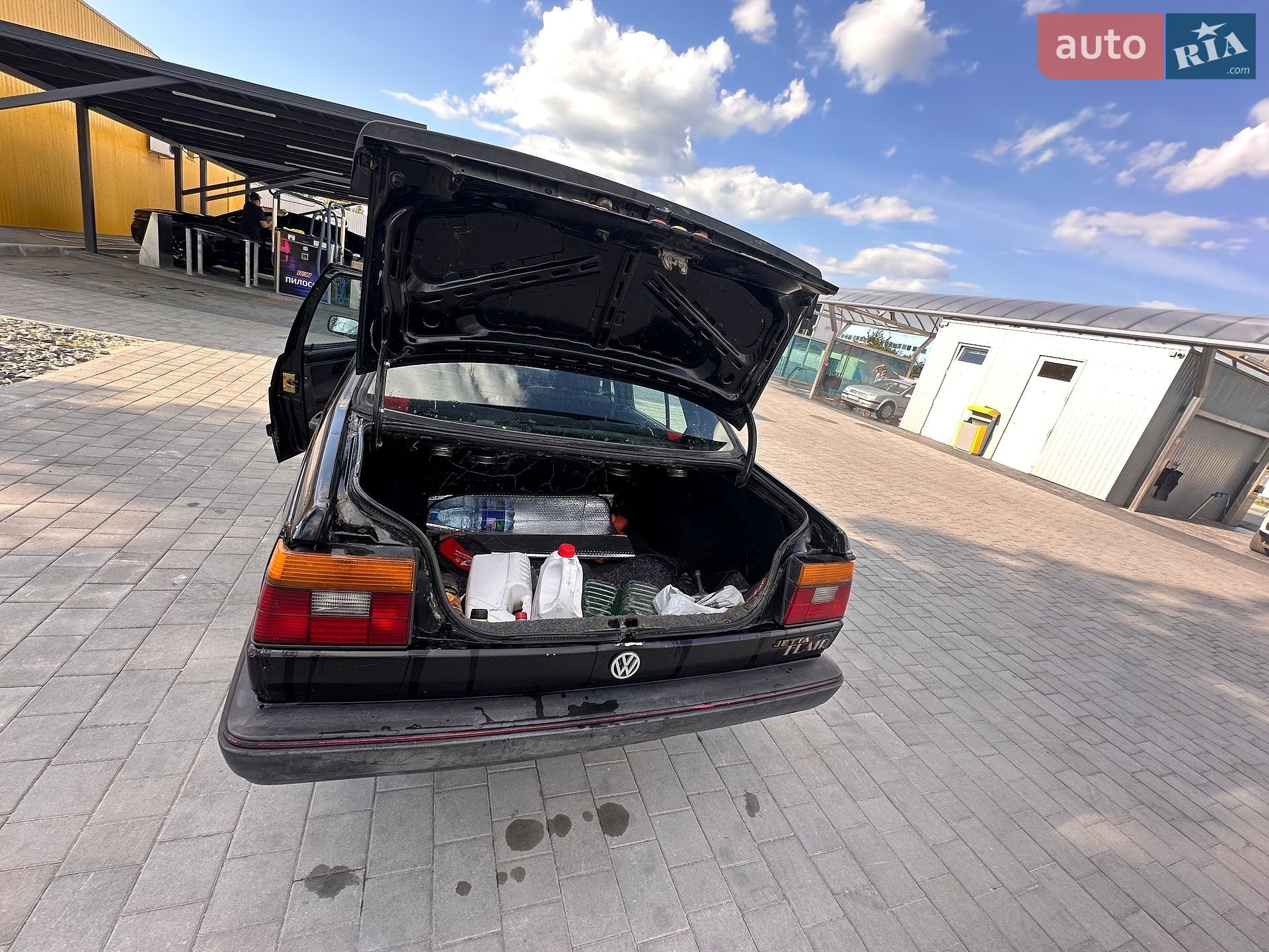 Volkswagen Jetta 1988 VIN WVWZZZ16ZJW223452 фото оголошення 22 з 30