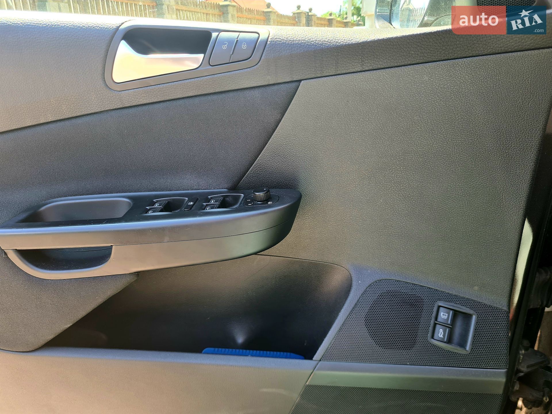 Volkswagen Passat 2010 VIN WVWZZZ3CZAE158646 фото оголошення 12 з 13