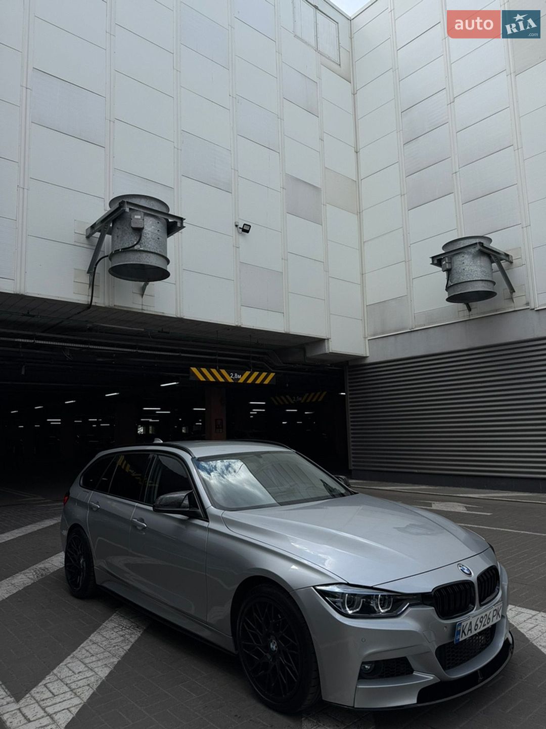 BMW 3 Series 2013 VIN WBA3K91010F909143 фото оголошення 3 з 32
