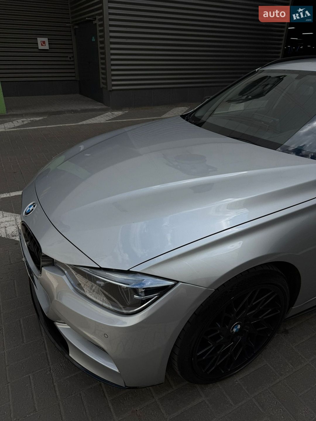 BMW 3 Series 2013 VIN WBA3K91010F909143 фото оголошення 4 з 32