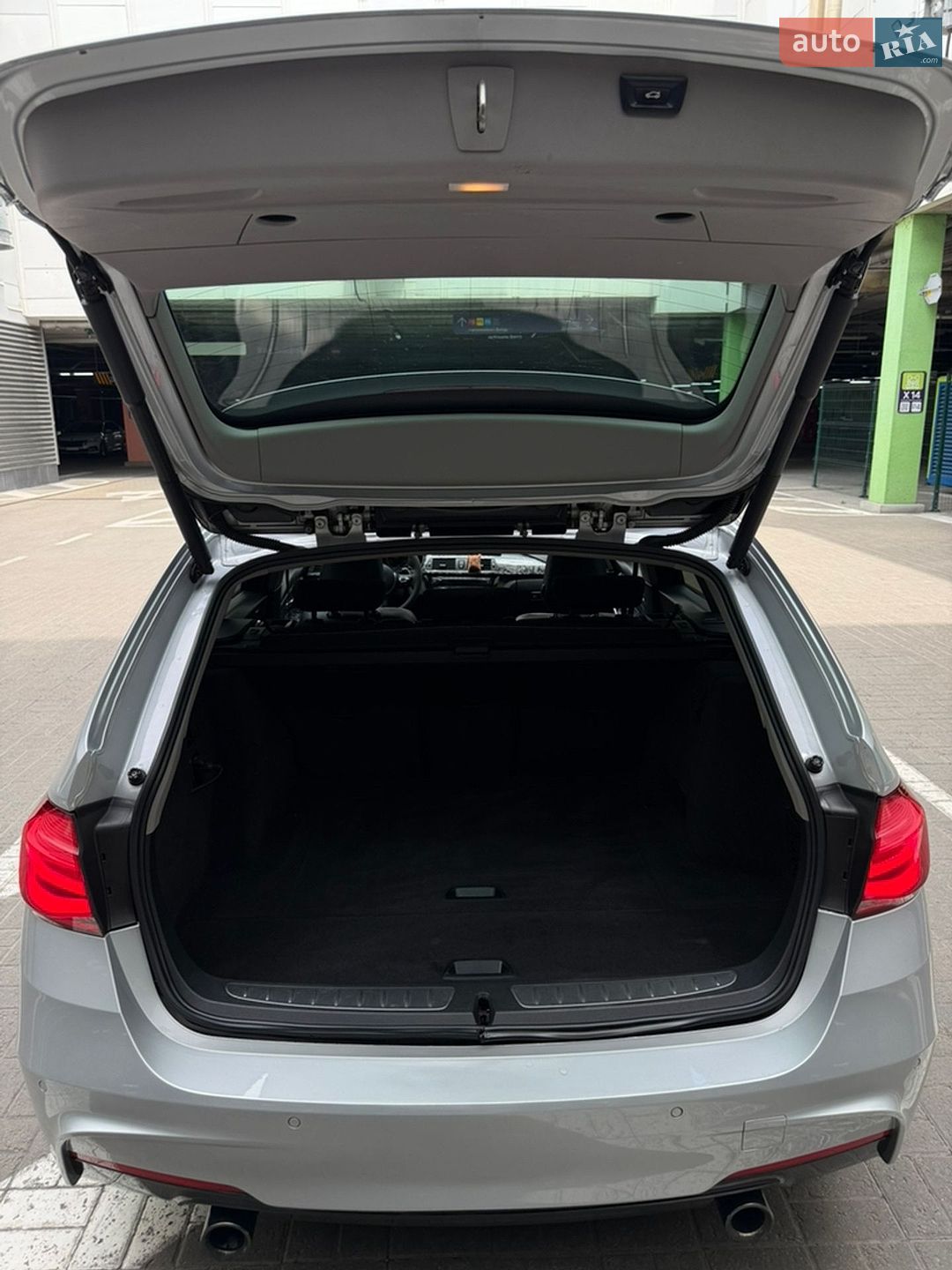 BMW 3 Series 2013 VIN WBA3K91010F909143 фото оголошення 11 з 32