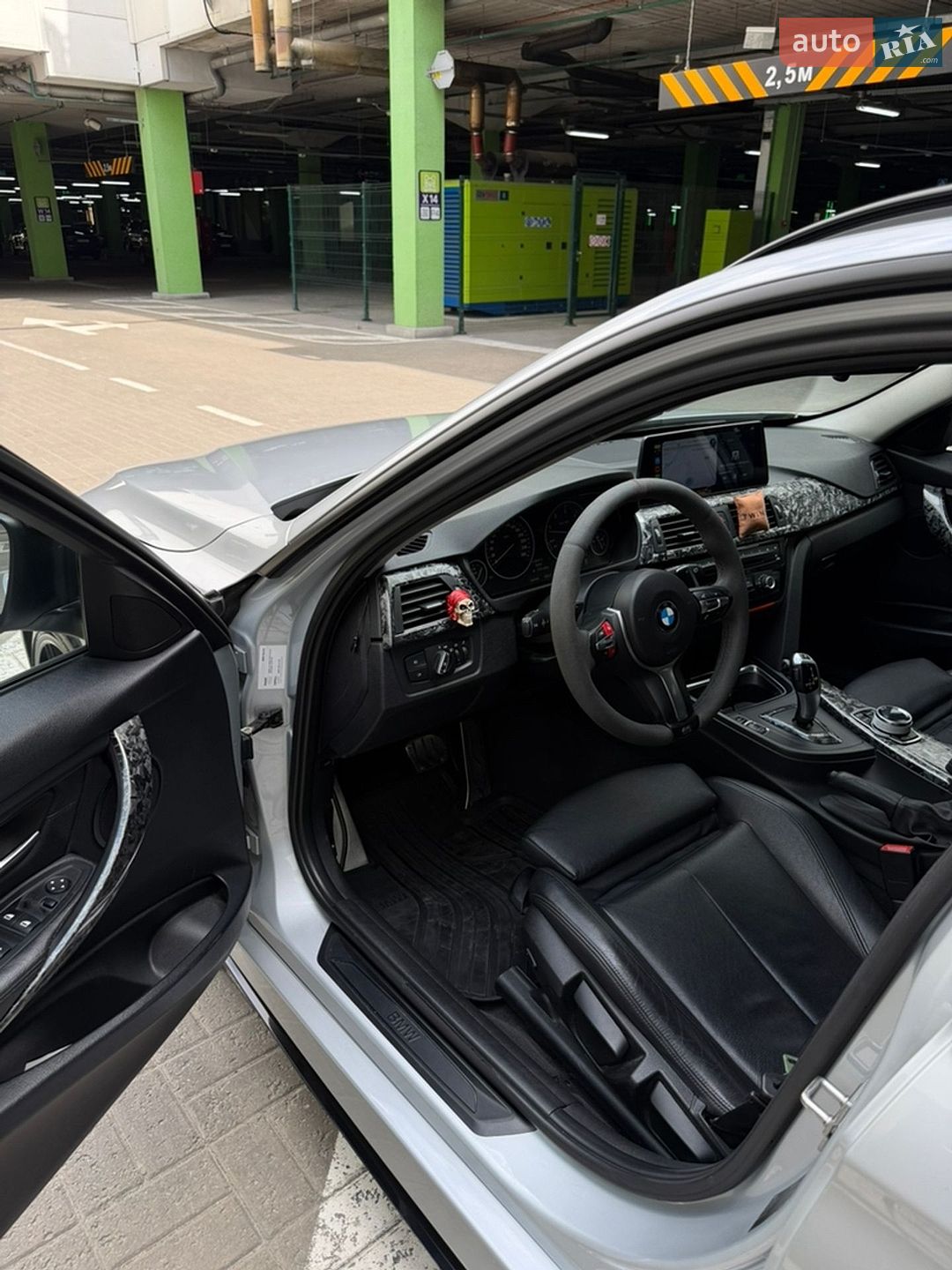 BMW 3 Series 2013 VIN WBA3K91010F909143 фото оголошення 16 з 32