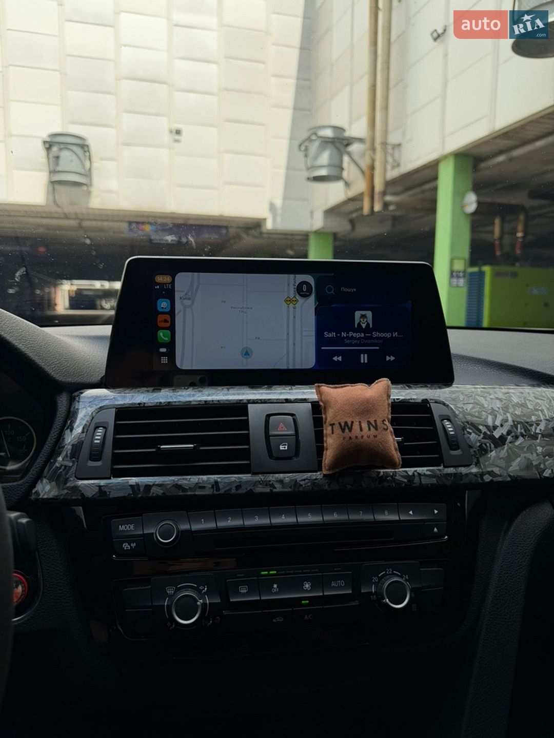 BMW 3 Series 2013 VIN WBA3K91010F909143 фото оголошення 19 з 32
