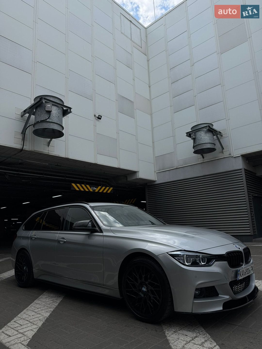 BMW 3 Series 2013 VIN WBA3K91010F909143 фото оголошення 29 з 32