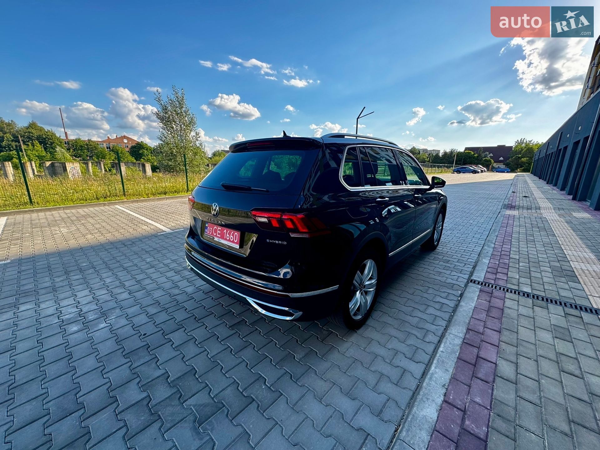 Volkswagen Tiguan 2022 VIN WVGZZZ5NZNW411840 фото оголошення 9 з 111