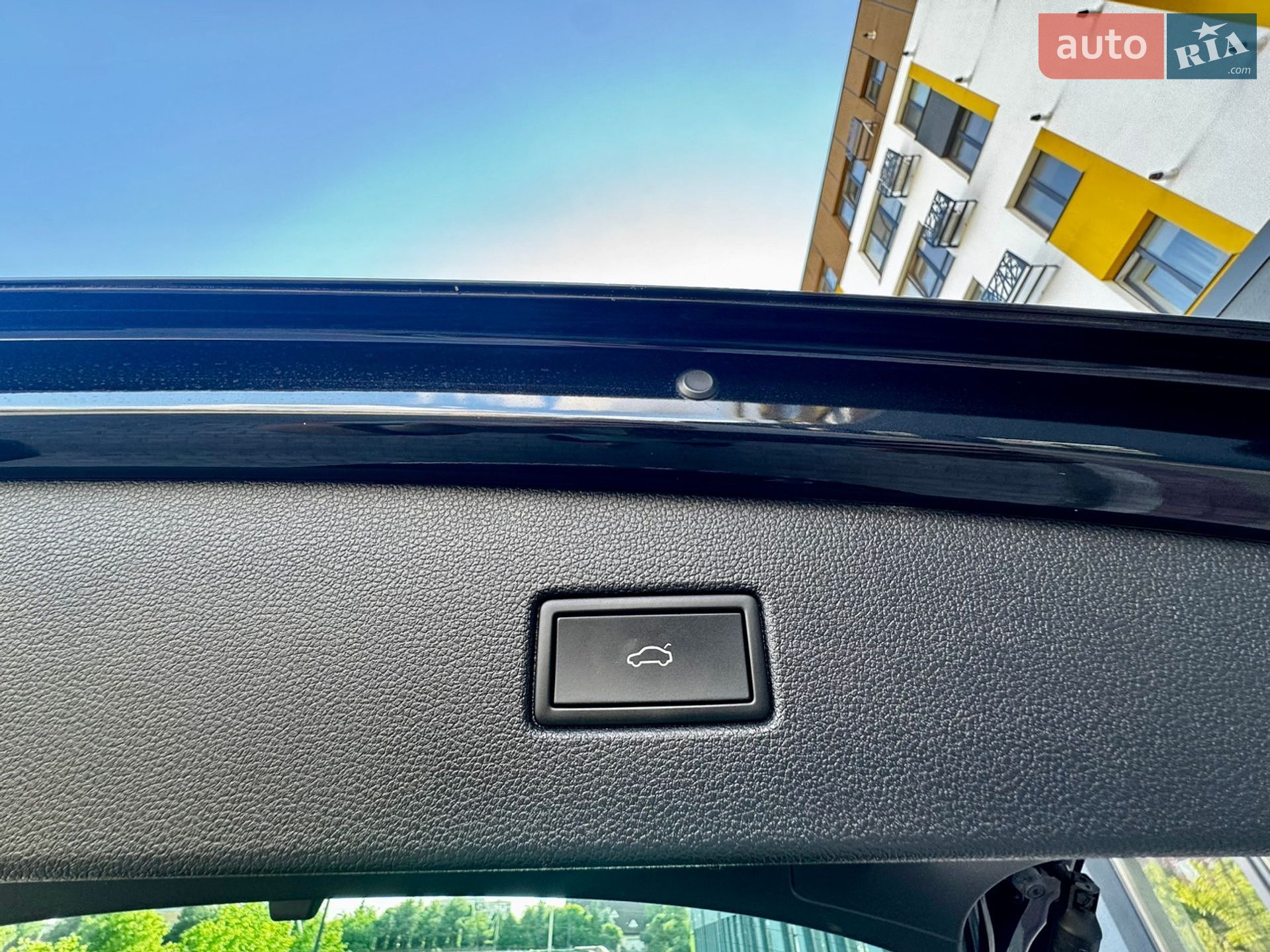 Volkswagen Tiguan 2022 VIN WVGZZZ5NZNW411840 фото оголошення 20 з 111