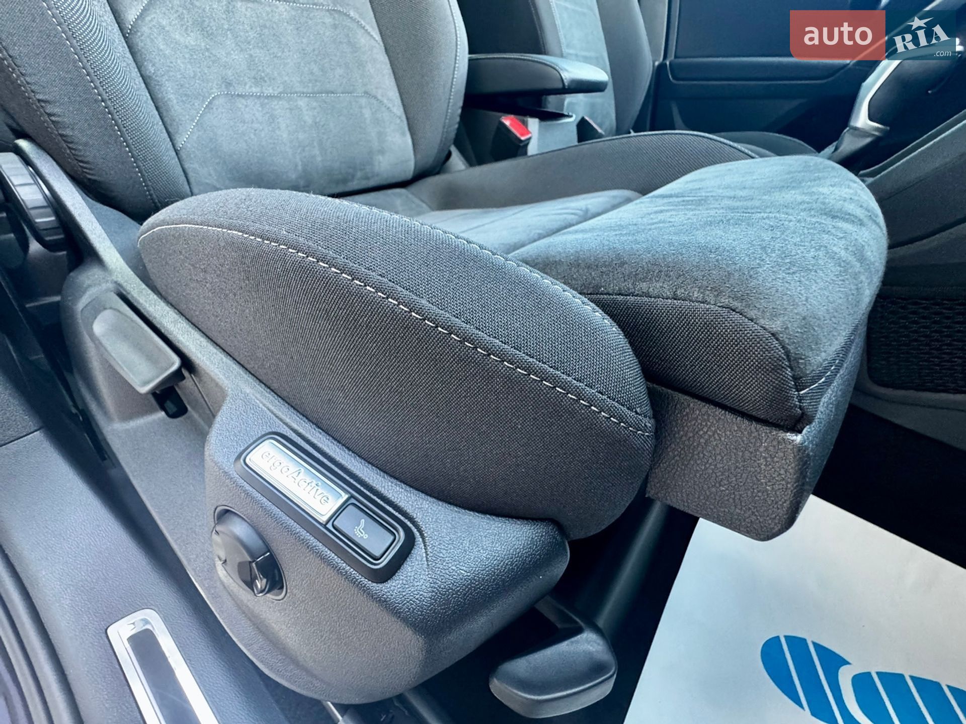 Volkswagen Tiguan 2022 VIN WVGZZZ5NZNW411840 фото оголошення 32 з 111