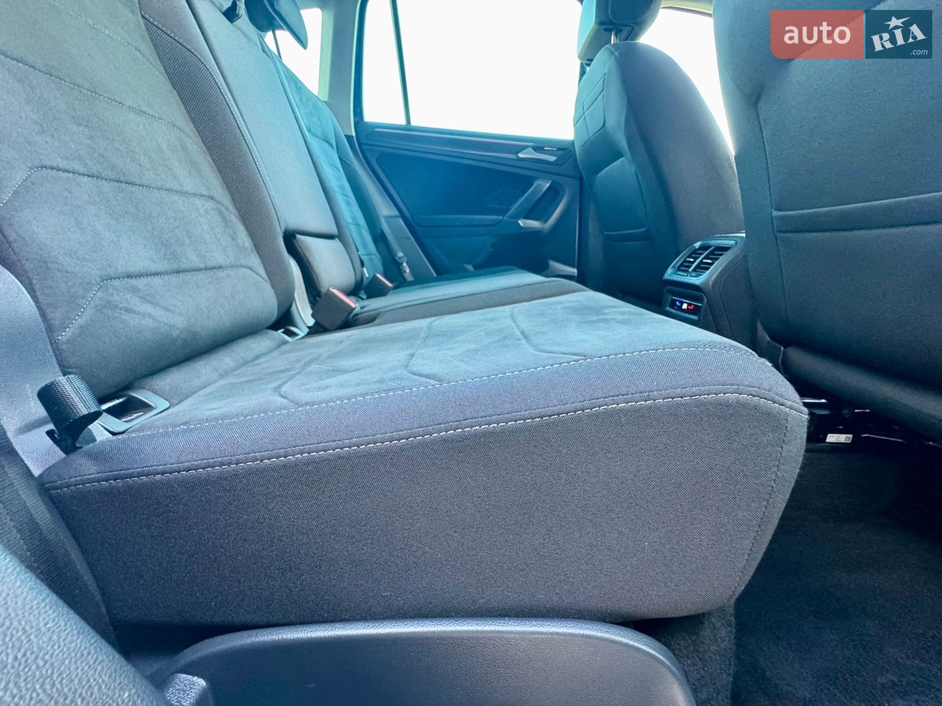 Volkswagen Tiguan 2022 VIN WVGZZZ5NZNW411840 фото оголошення 39 з 111