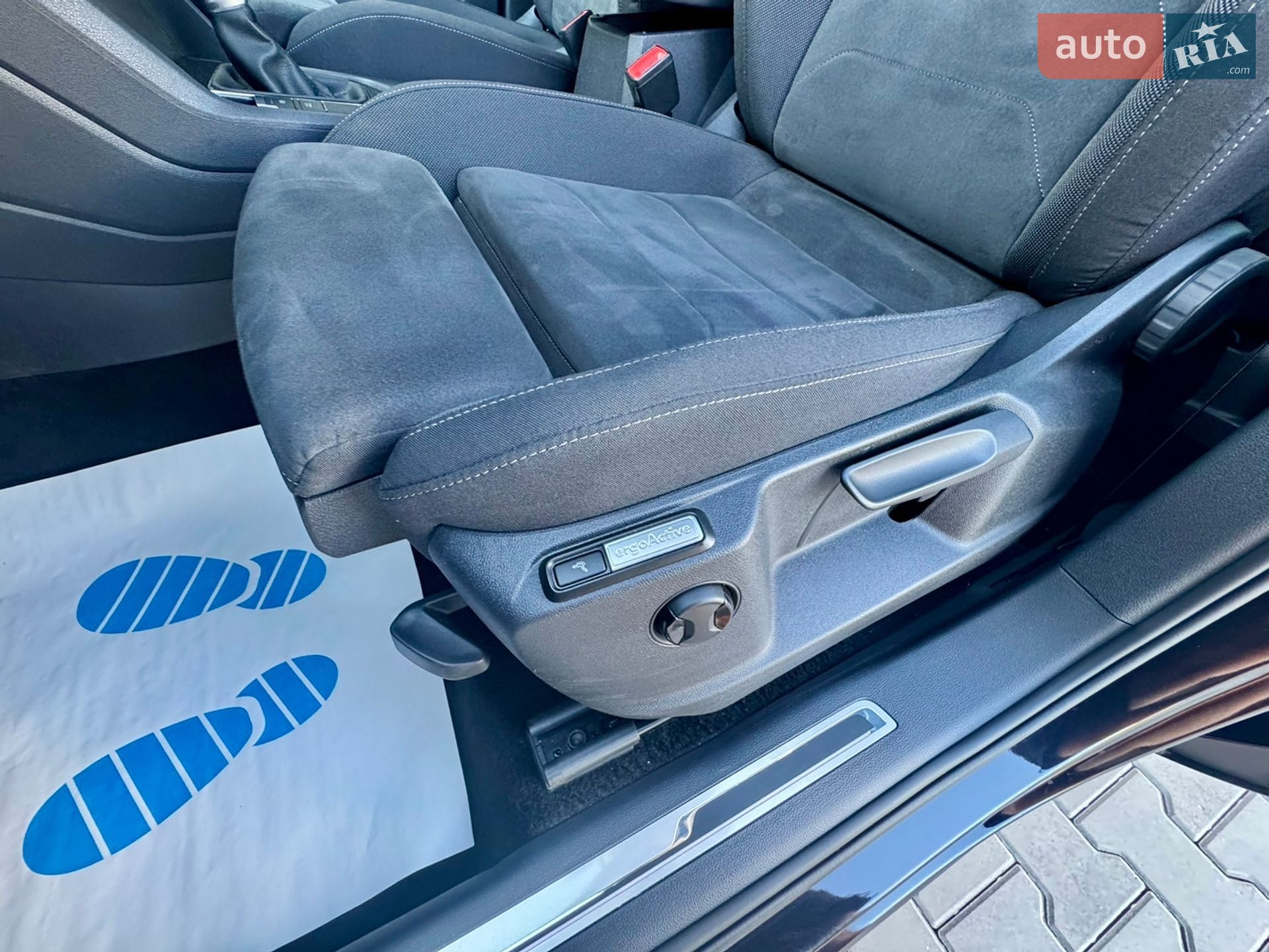 Volkswagen Tiguan 2022 VIN WVGZZZ5NZNW411840 фото оголошення 44 з 111