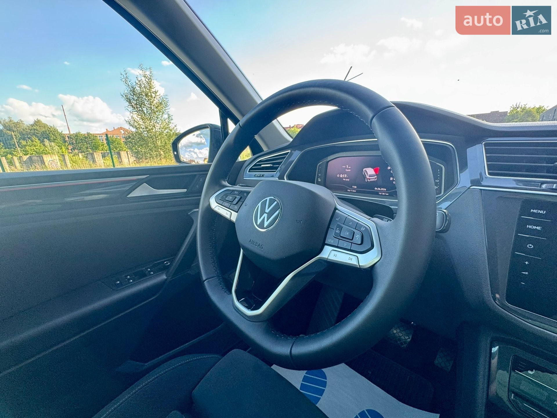 Volkswagen Tiguan 2022 VIN WVGZZZ5NZNW411840 фото оголошення 45 з 111