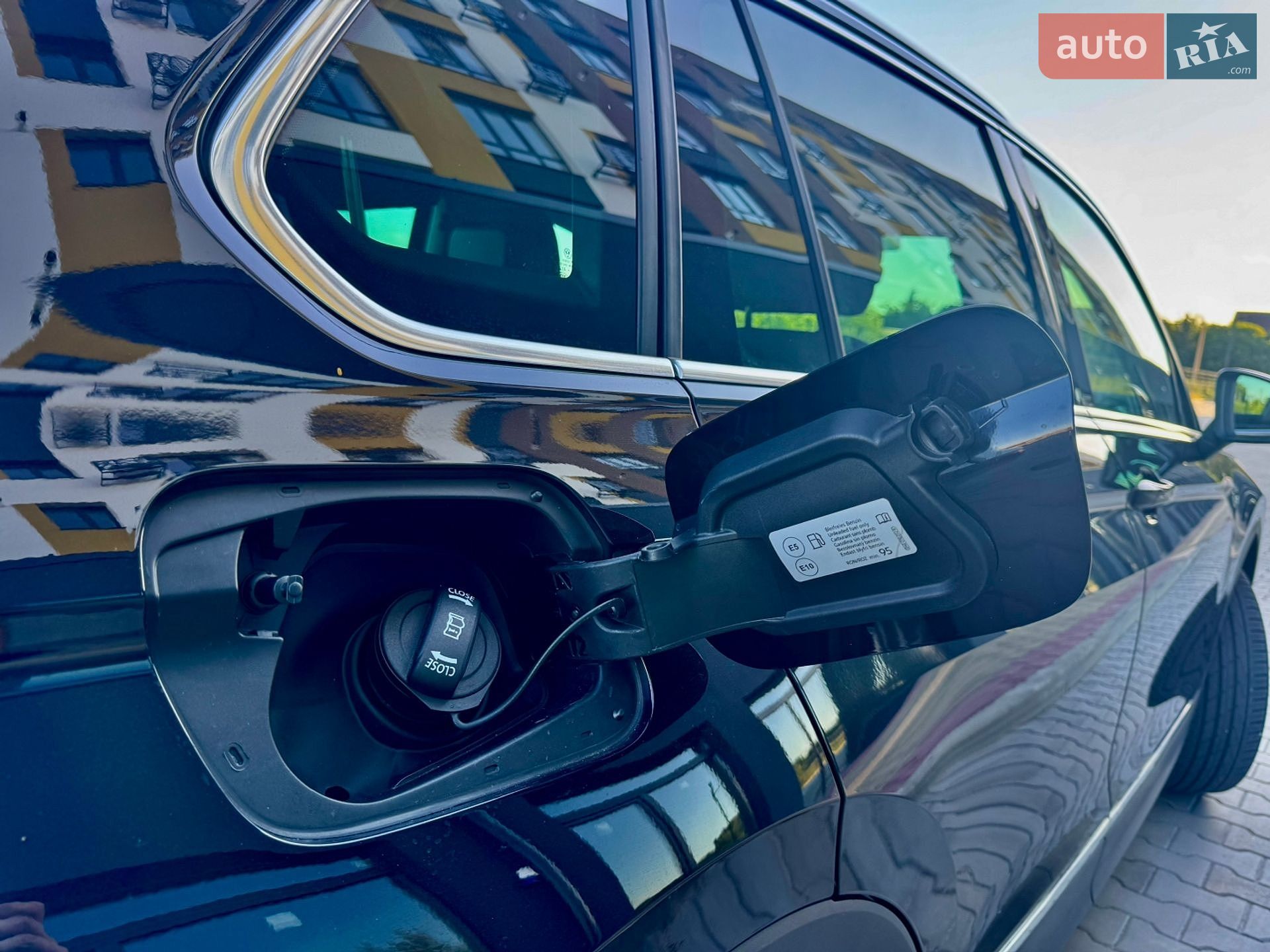 Volkswagen Tiguan 2022 VIN WVGZZZ5NZNW411840 фото оголошення 24 з 111