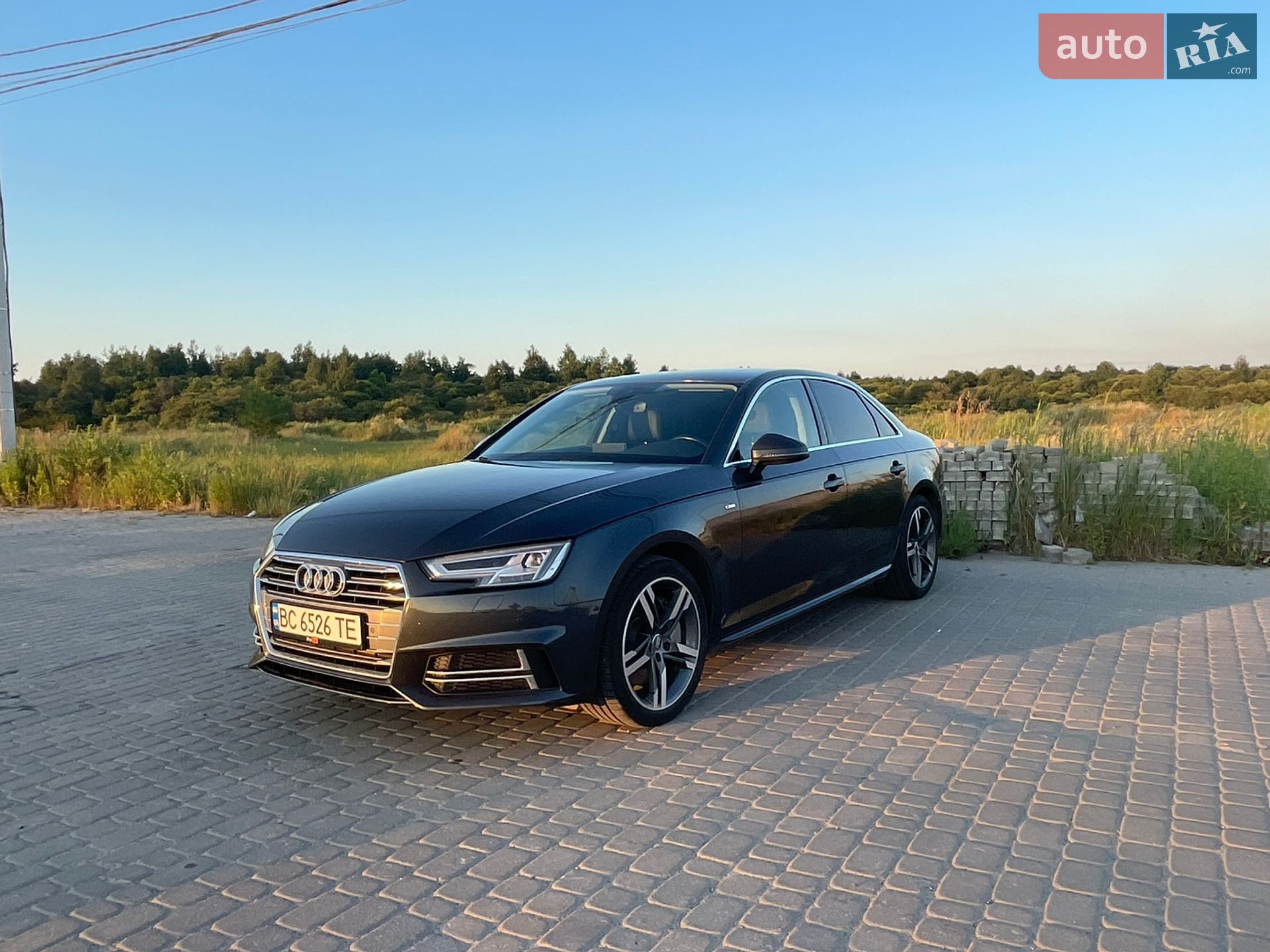 Audi A4 2016 VIN WAUENAF48HN025148 фото оголошення 6 з 21