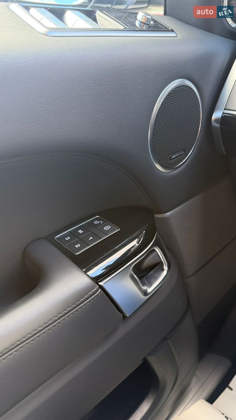 Land Rover Range Rover Sport 2020 VIN SALWR2SU4LA731484 фото оголошення 17 з 35