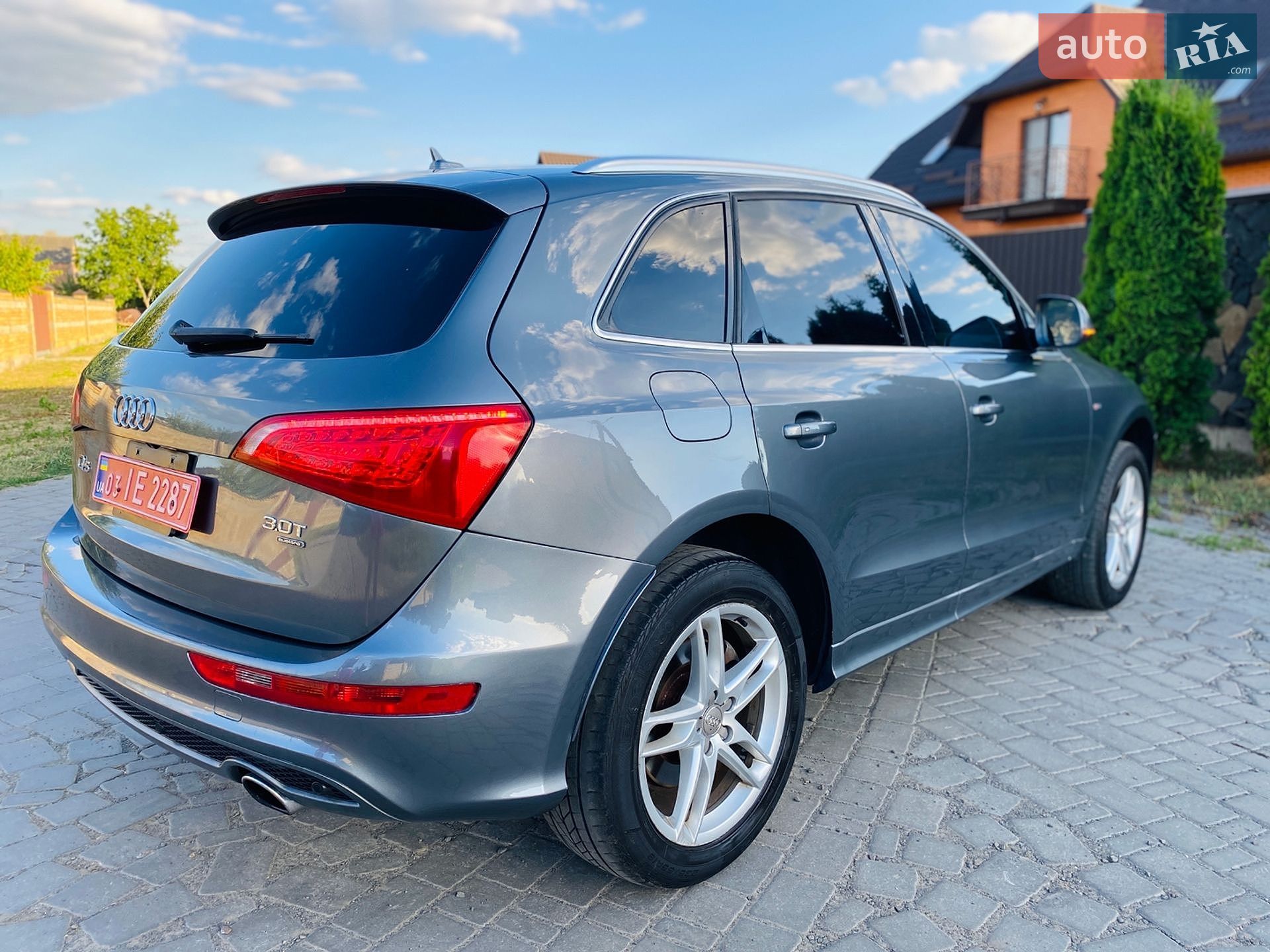 Audi Q5 2014 VIN WA1DGAFP9EA091286 фото оголошення 14 з 98