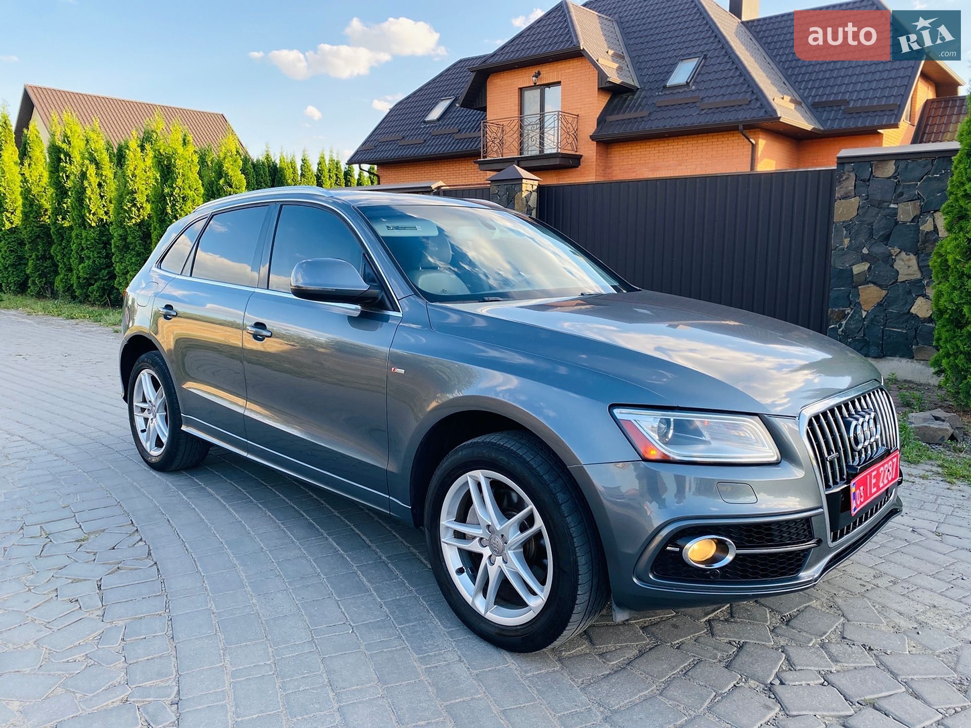 Audi Q5 2014 VIN WA1DGAFP9EA091286 фото оголошення 10 з 98