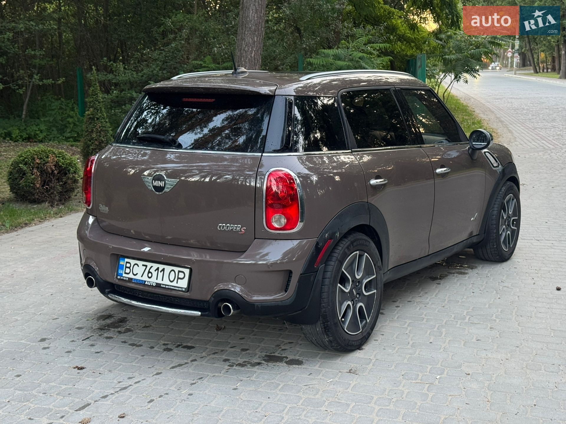 MINI Countryman 2010 VIN WMWZC5C59BWH99392 фото оголошення 6 з 38