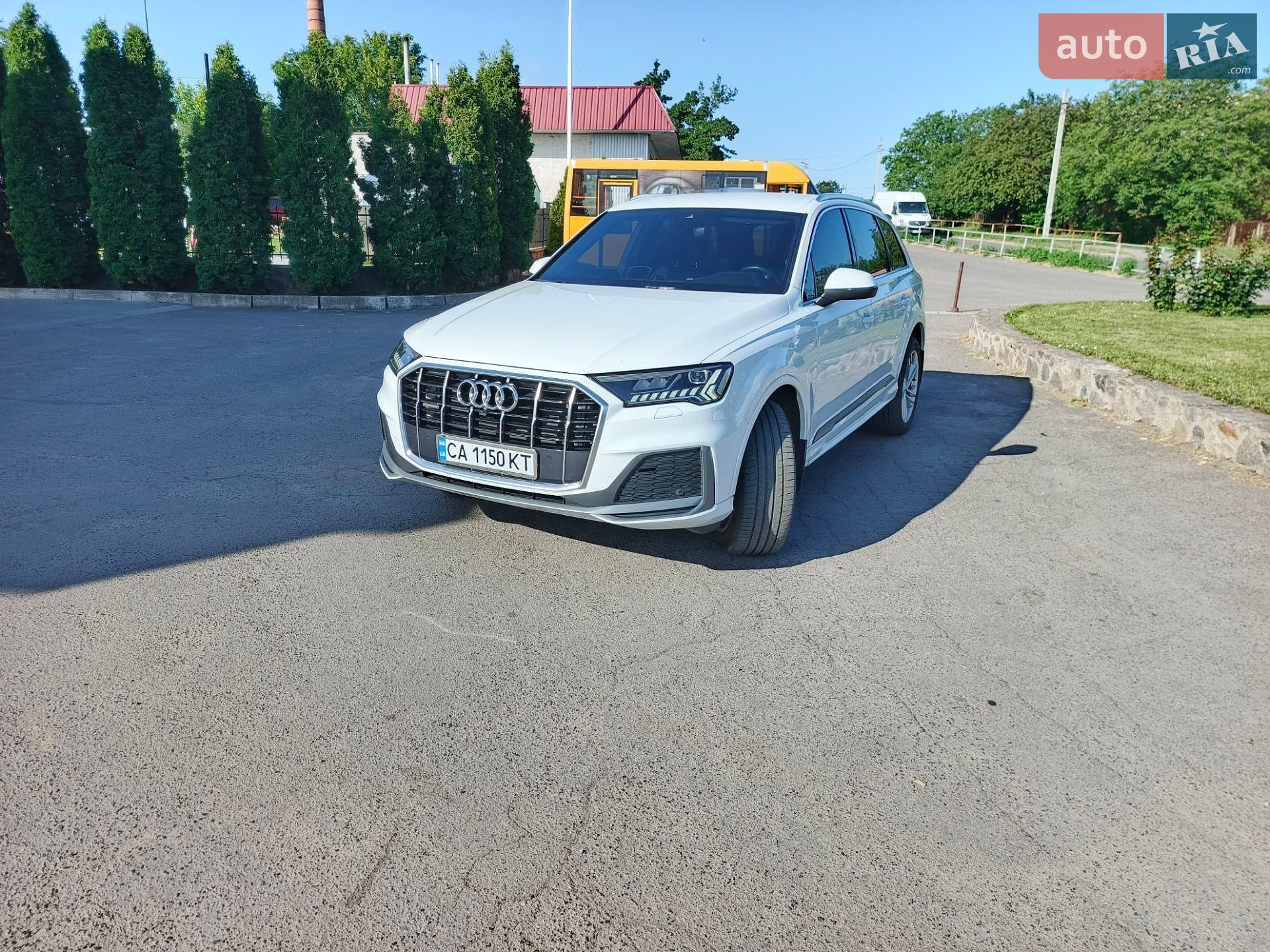 Audi Q7 2021 VIN WAUZZZ4M4ND001955 фото оголошення 9 з 24