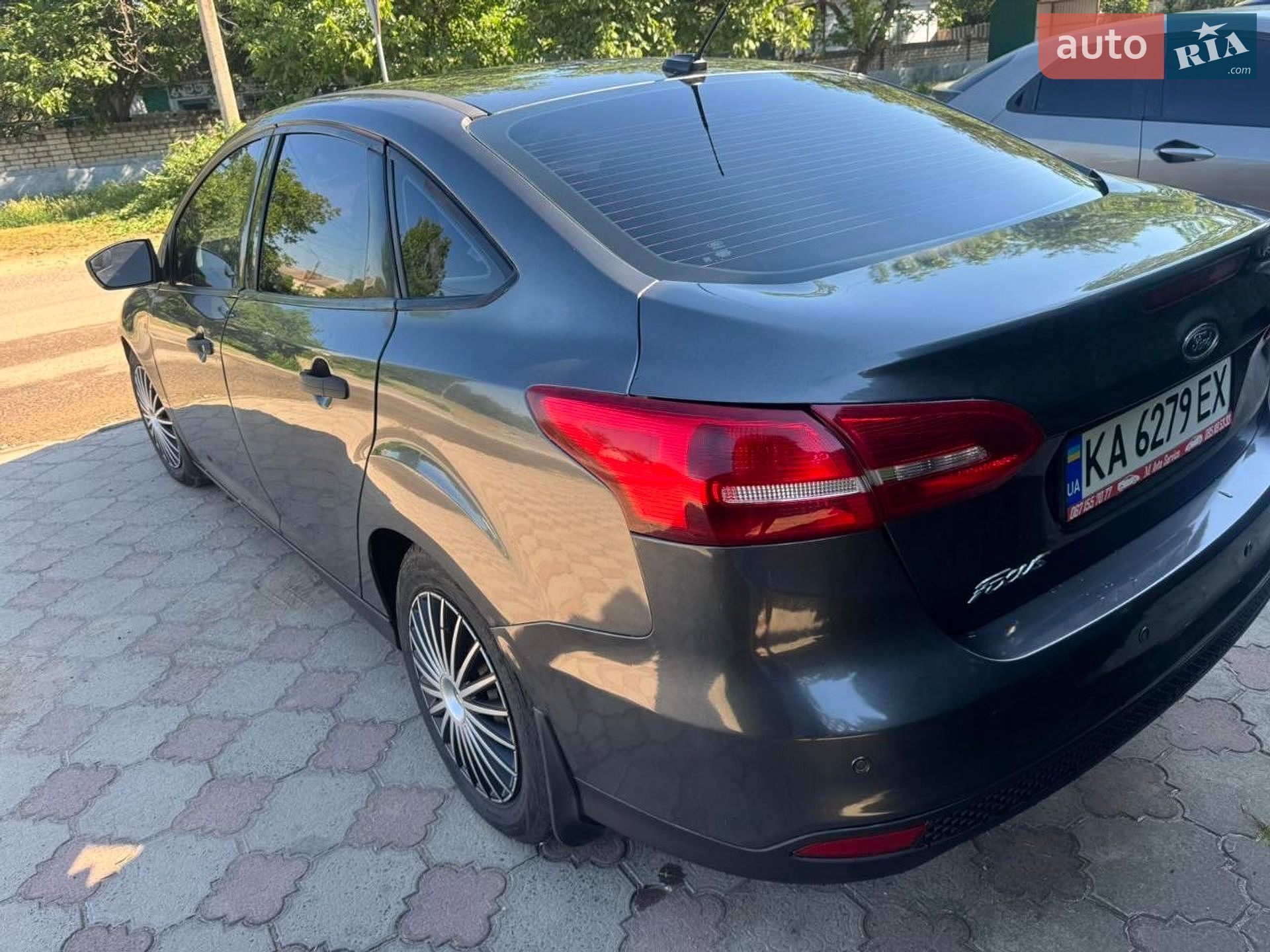 Ford Focus 2017 VIN 1FADP3E29HL254895 фото оголошення 8 з 9