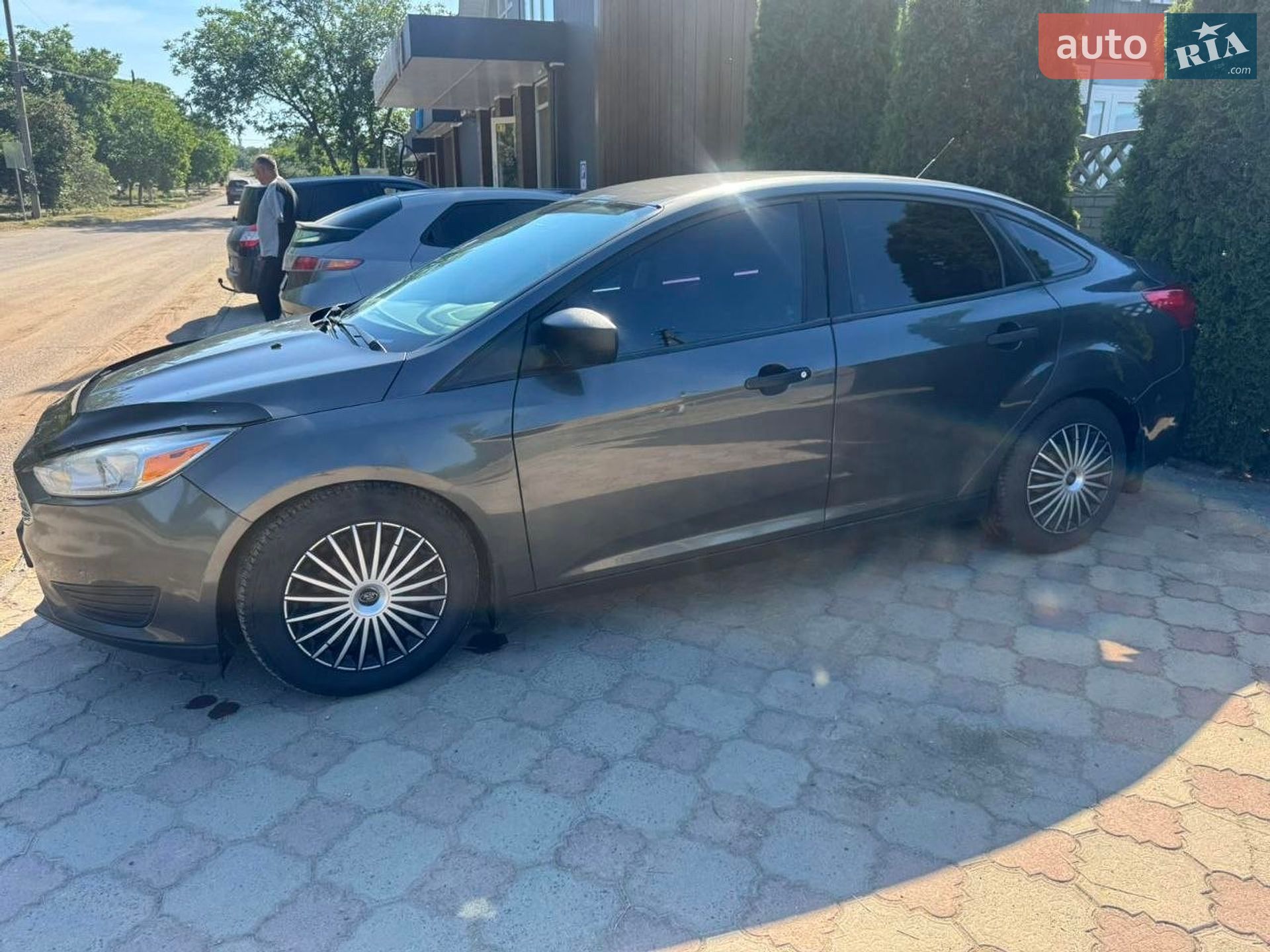 Ford Focus 2017 VIN 1FADP3E29HL254895 фото оголошення 9 з 9