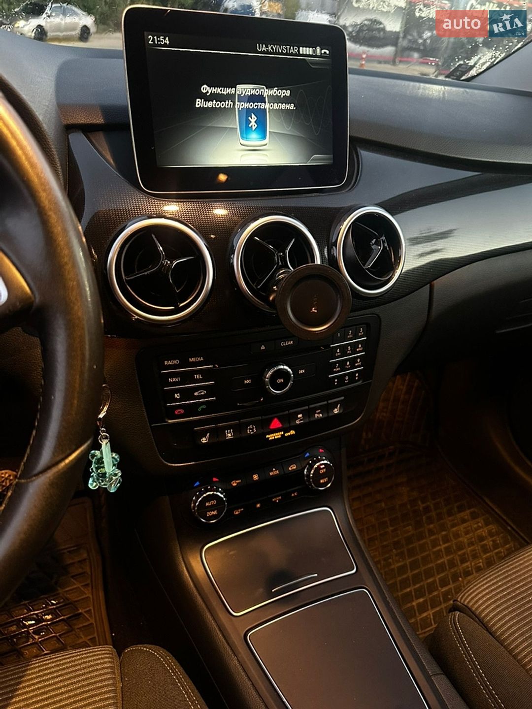 Mercedes-Benz B-Class 2016 VIN WDD2428901J011893 фото оголошення 17 з 24