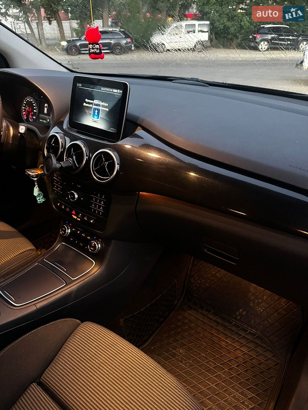 Mercedes-Benz B-Class 2016 VIN WDD2428901J011893 фото оголошення 20 з 24