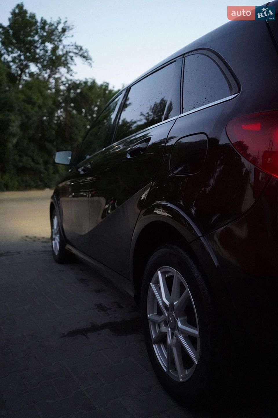 Mercedes-Benz B-Class 2016 VIN WDD2428901J011893 фото оголошення 9 з 24