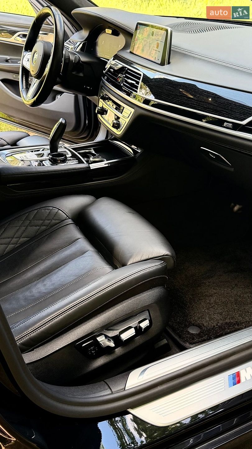 BMW 7 Series 2020 VIN WBA7V41000CE61381 фото оголошення 33 з 111