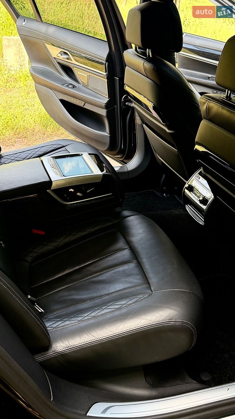 BMW 7 Series 2020 VIN WBA7V41000CE61381 фото оголошення 69 з 111