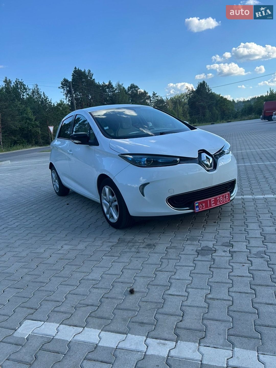 Renault Zoe 2016 VIN VF1AGVYF056914054 фото оголошення 5 з 17