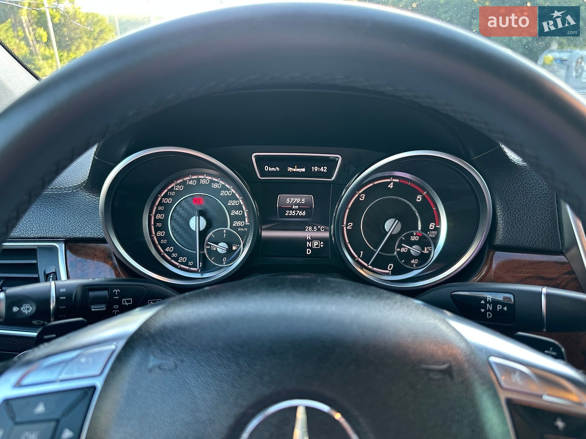 Mercedes-Benz GL-Class 2013 VIN 4JGDF2EE0DA188479 фото оголошення 21 з 29