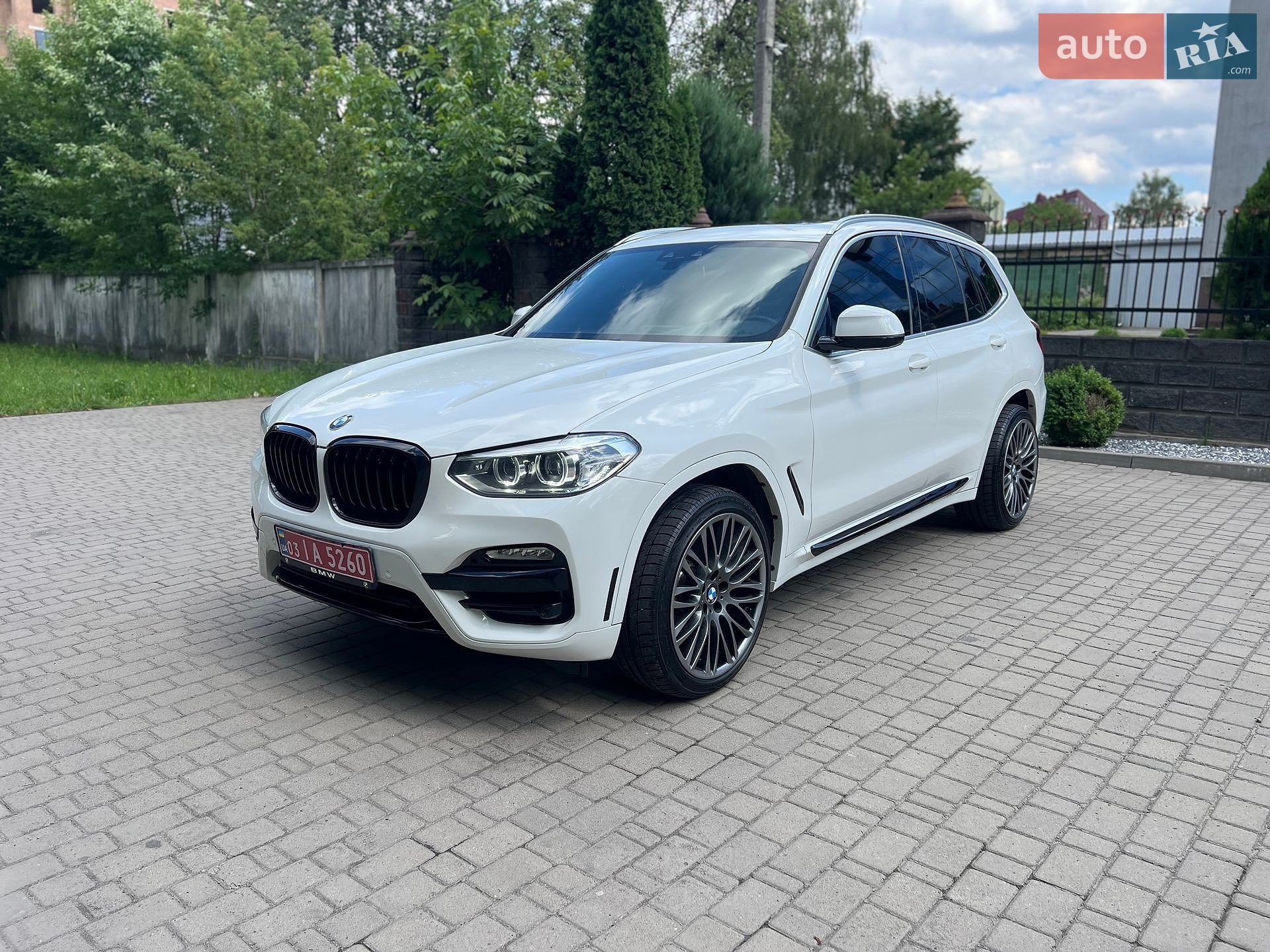 BMW X3 2019 VIN 5UXTR7C57KLR39732 фото оголошення 3 з 58