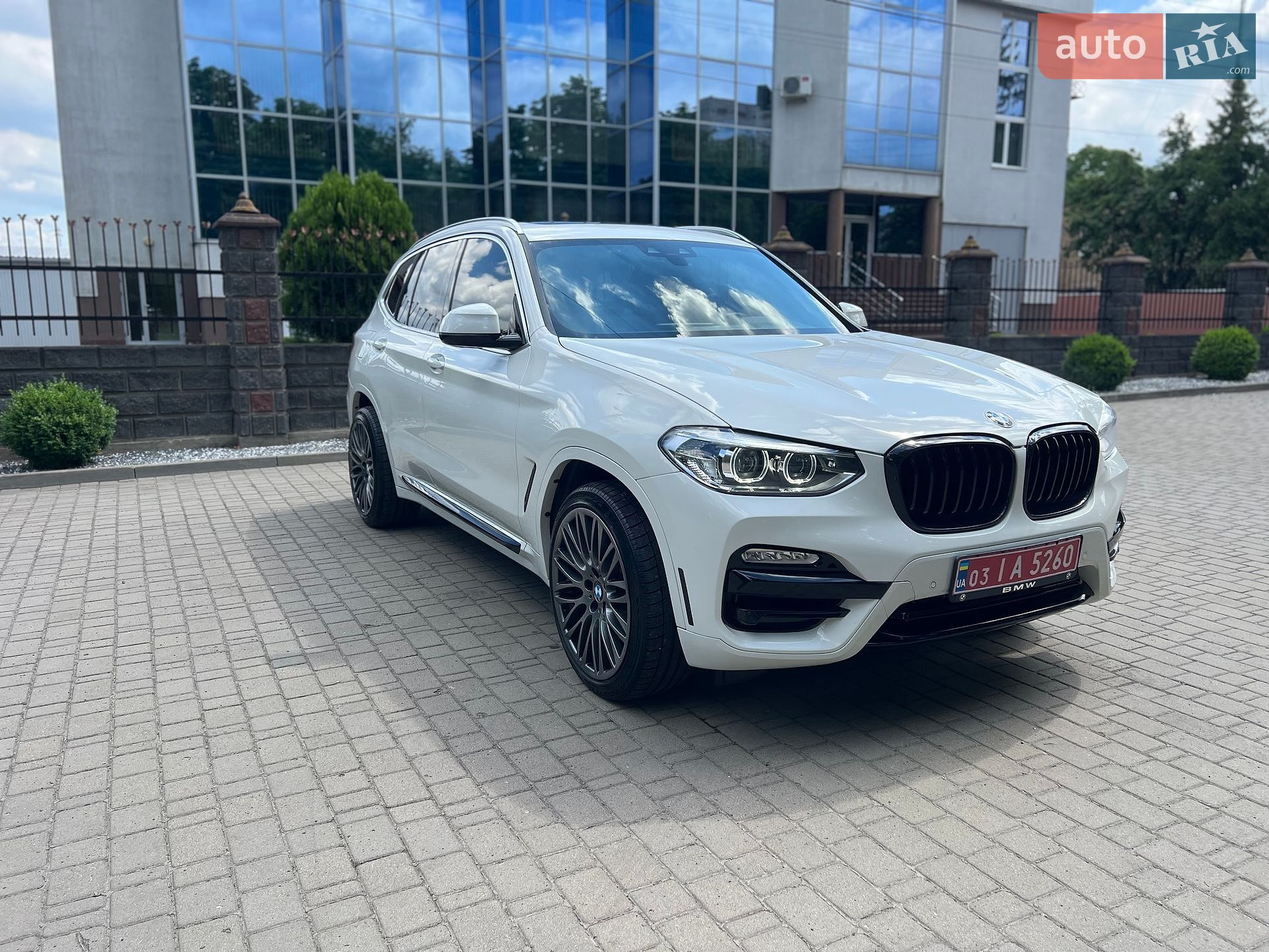 BMW X3 2019 VIN 5UXTR7C57KLR39732 фото оголошення 5 з 58