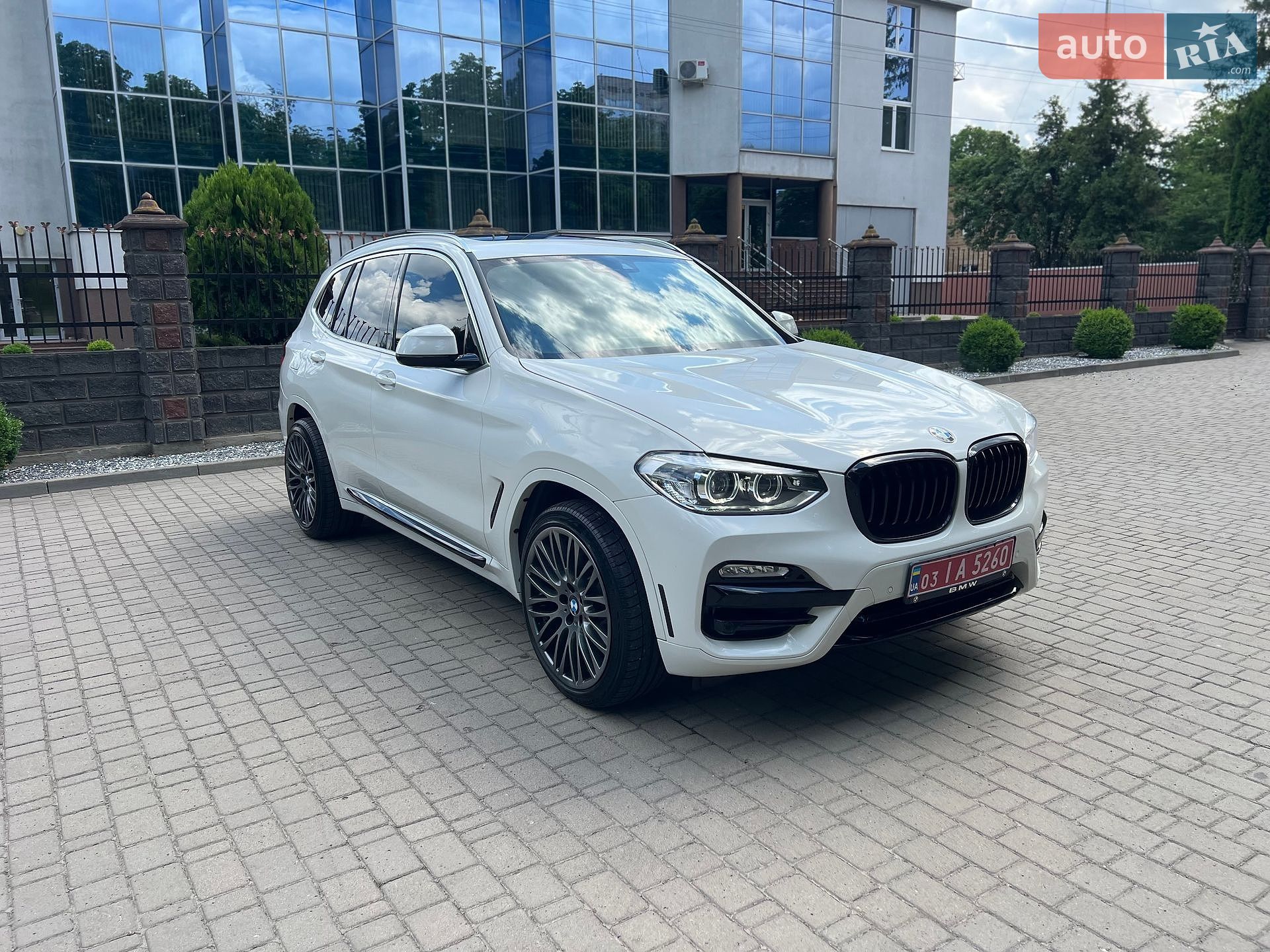 BMW X3 2019 VIN 5UXTR7C57KLR39732 фото оголошення 7 з 58