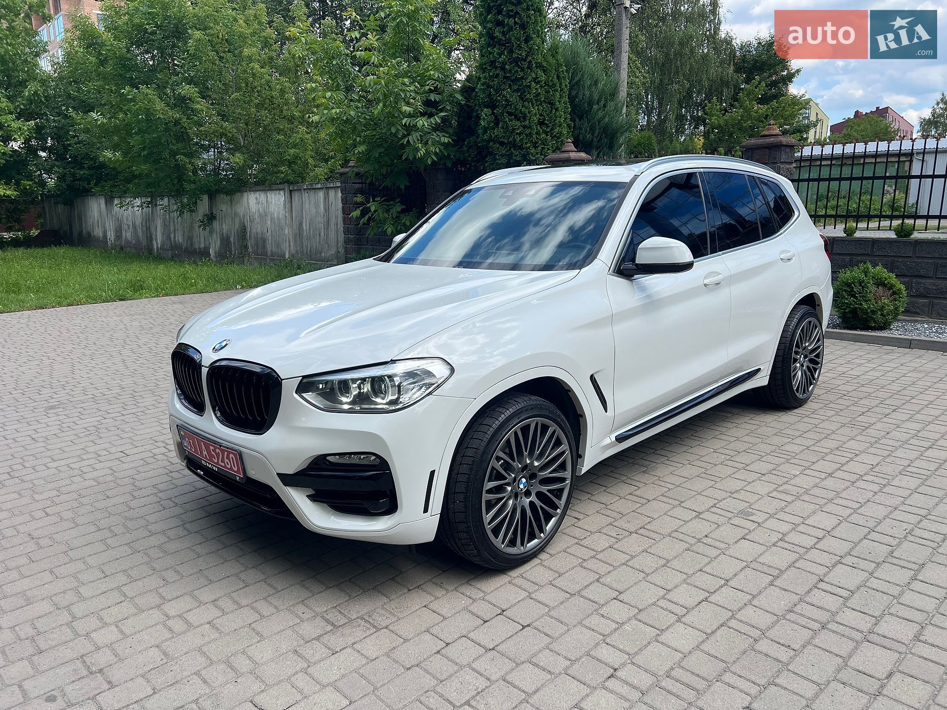 BMW X3 2019 VIN 5UXTR7C57KLR39732 фото оголошення 9 з 58