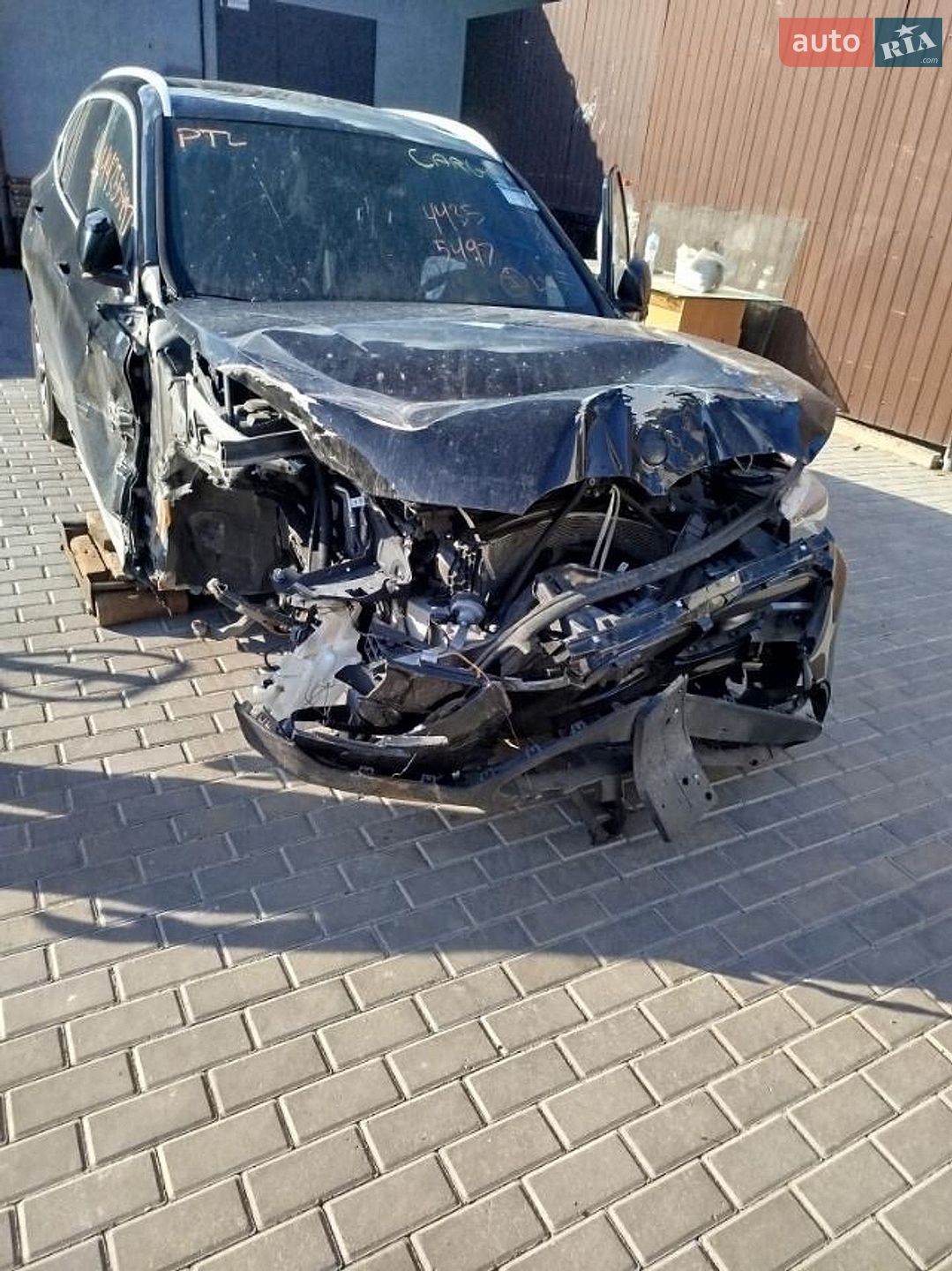 BMW X1 2018 VIN WBXHT3C34J5L29745 фото оголошення 3 з 7
