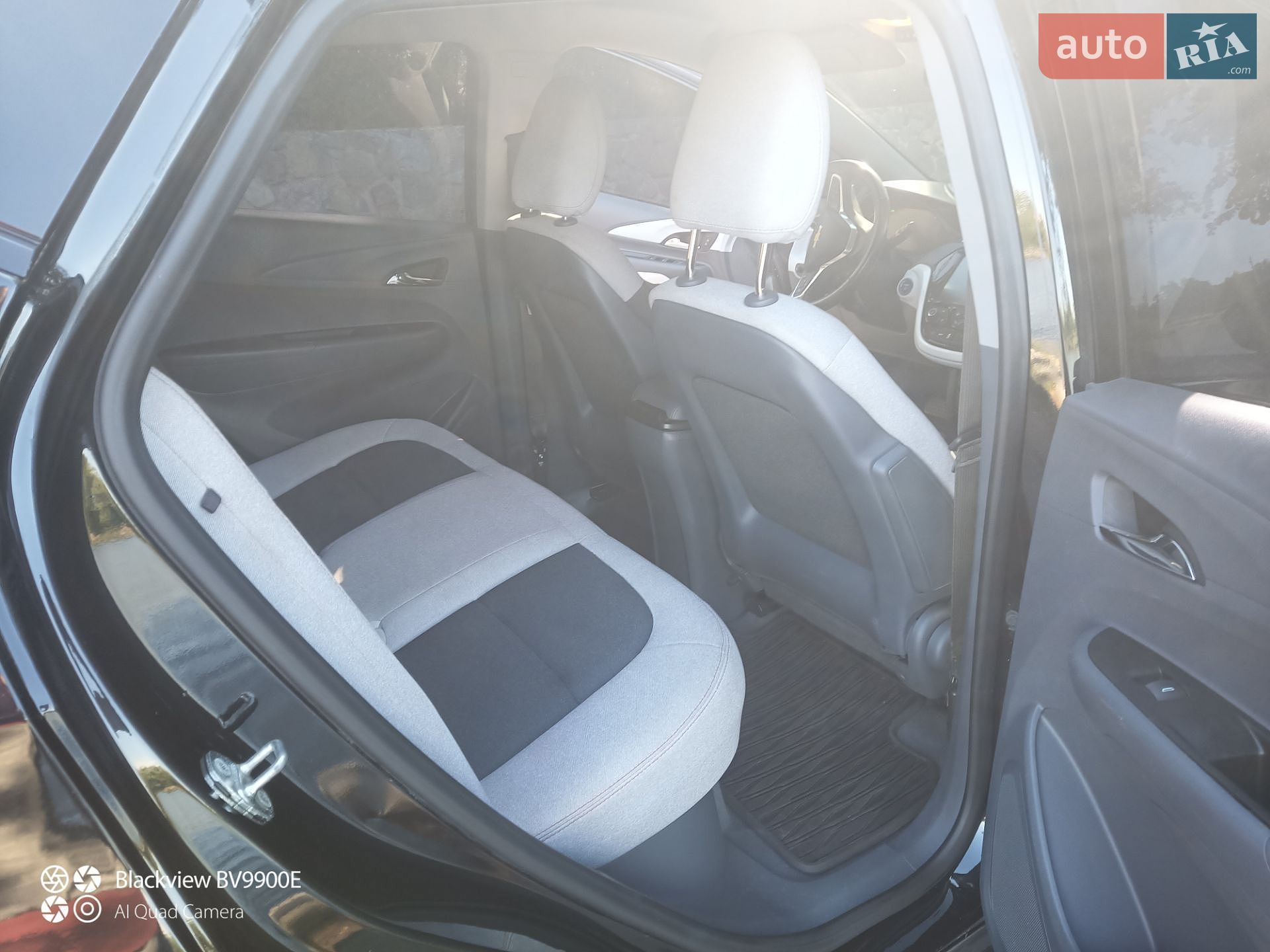Chevrolet Bolt EV 2018 VIN 1G1FW6S07J4118977 фото оголошення 12 з 16