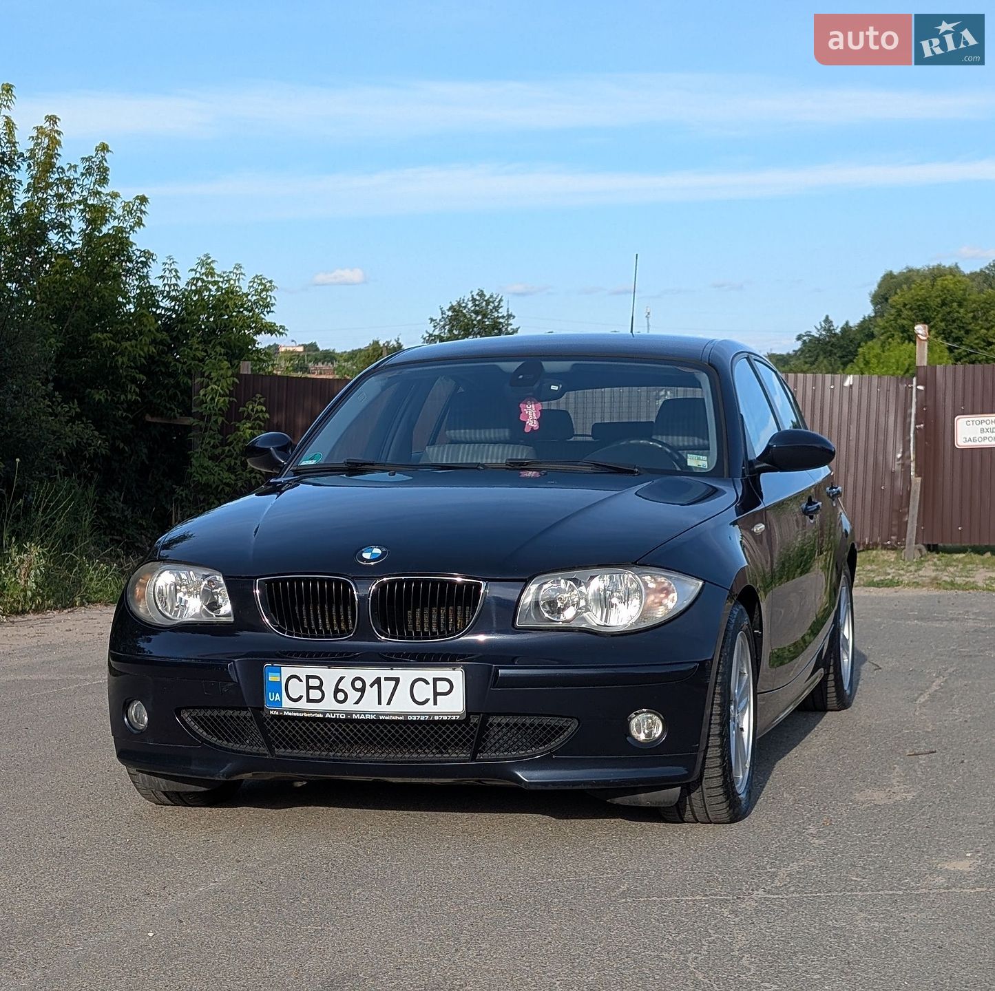 BMW 1 Series 2005 VIN WBAUF31060PR42266 фото оголошення 2 з 13