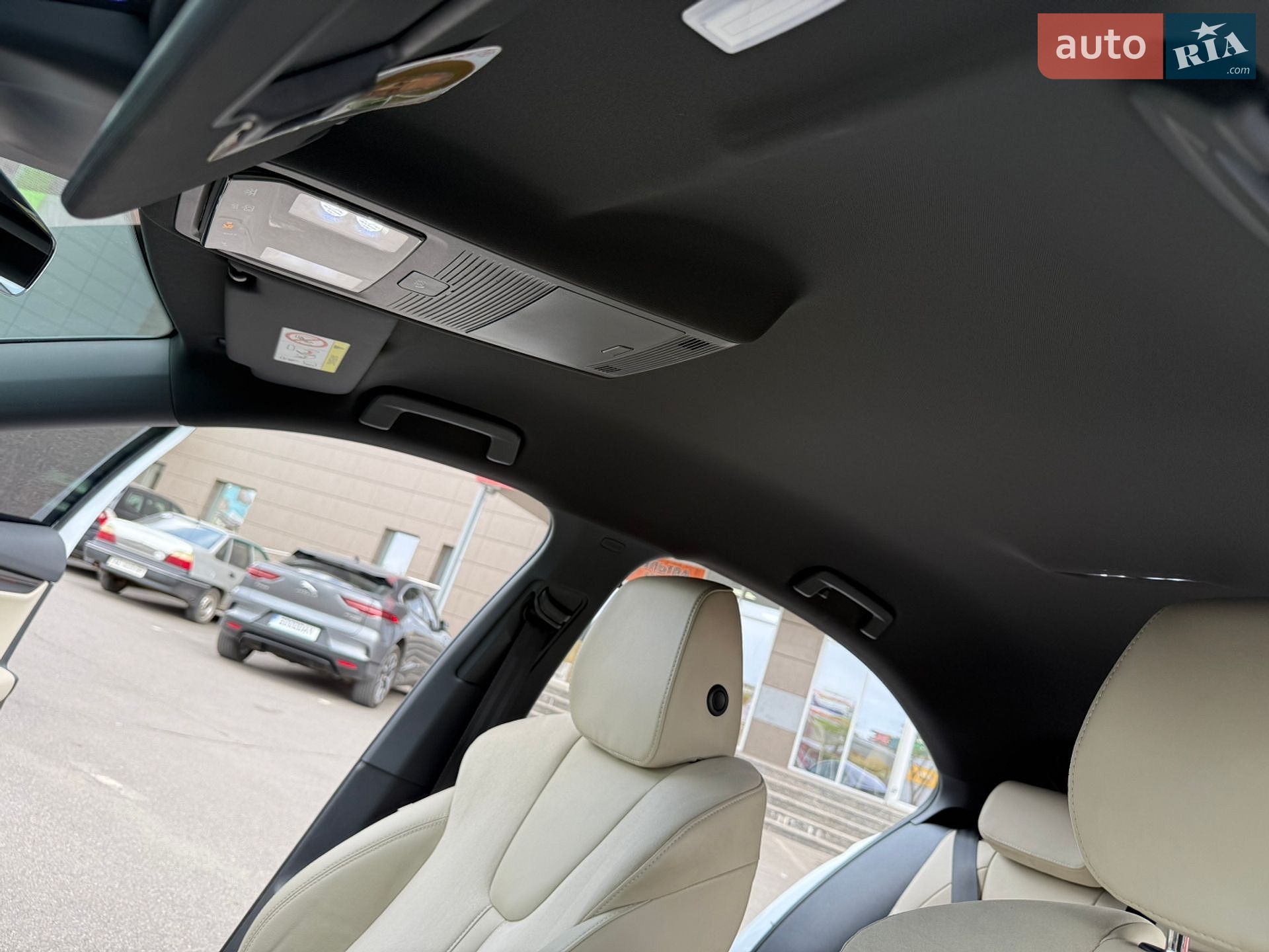 Skoda Octavia 2023 VIN TMBAJ7NX1PY117355 фото оголошення 6 з 18