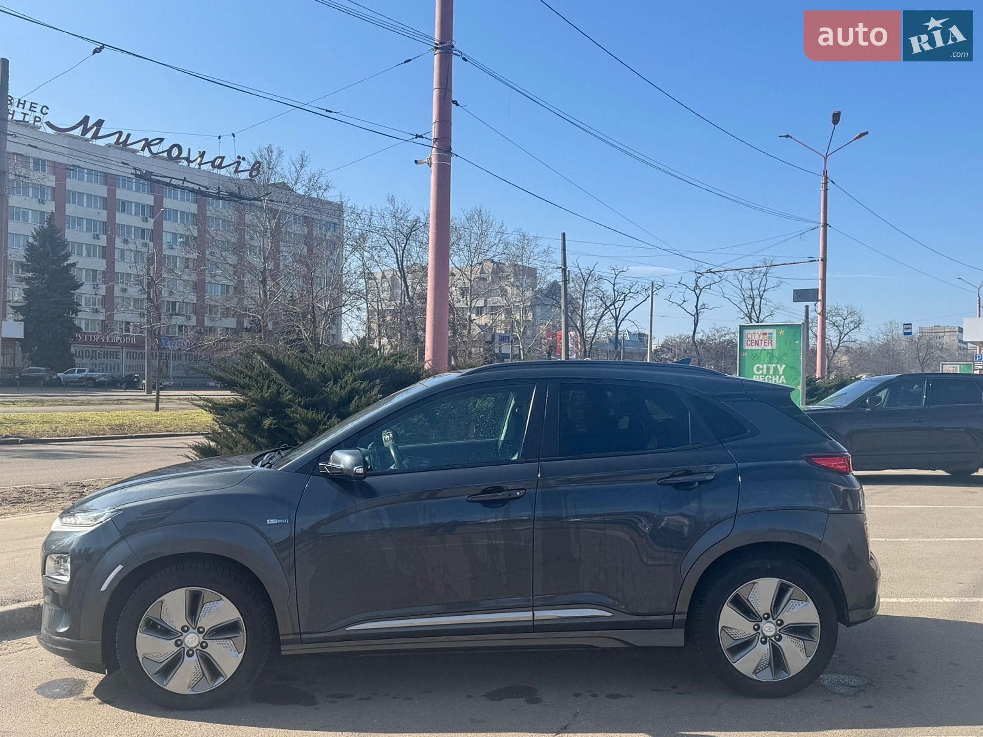 Hyundai Kona Electric 2019 VIN KMHK581GFKU056615 фото оголошення 3 з 15