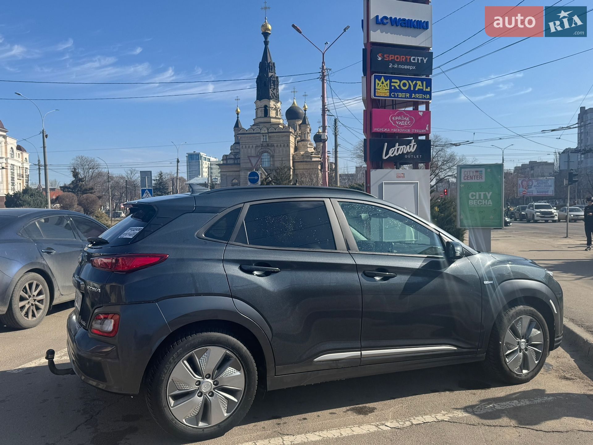 Hyundai Kona Electric 2019 VIN KMHK581GFKU056615 фото оголошення 4 з 15