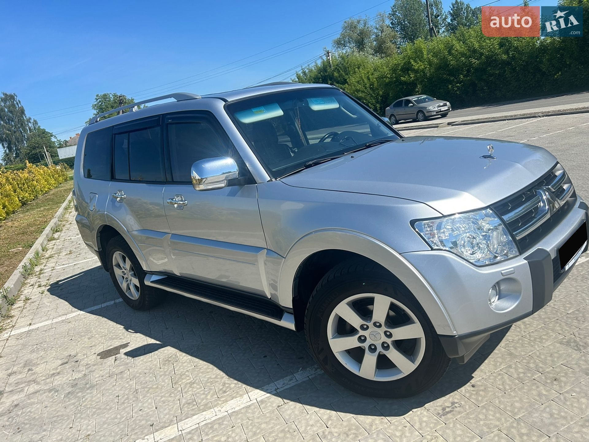 Mitsubishi Pajero 2008 VIN JMYLRV93W8J712759 фото оголошення 8 з 48