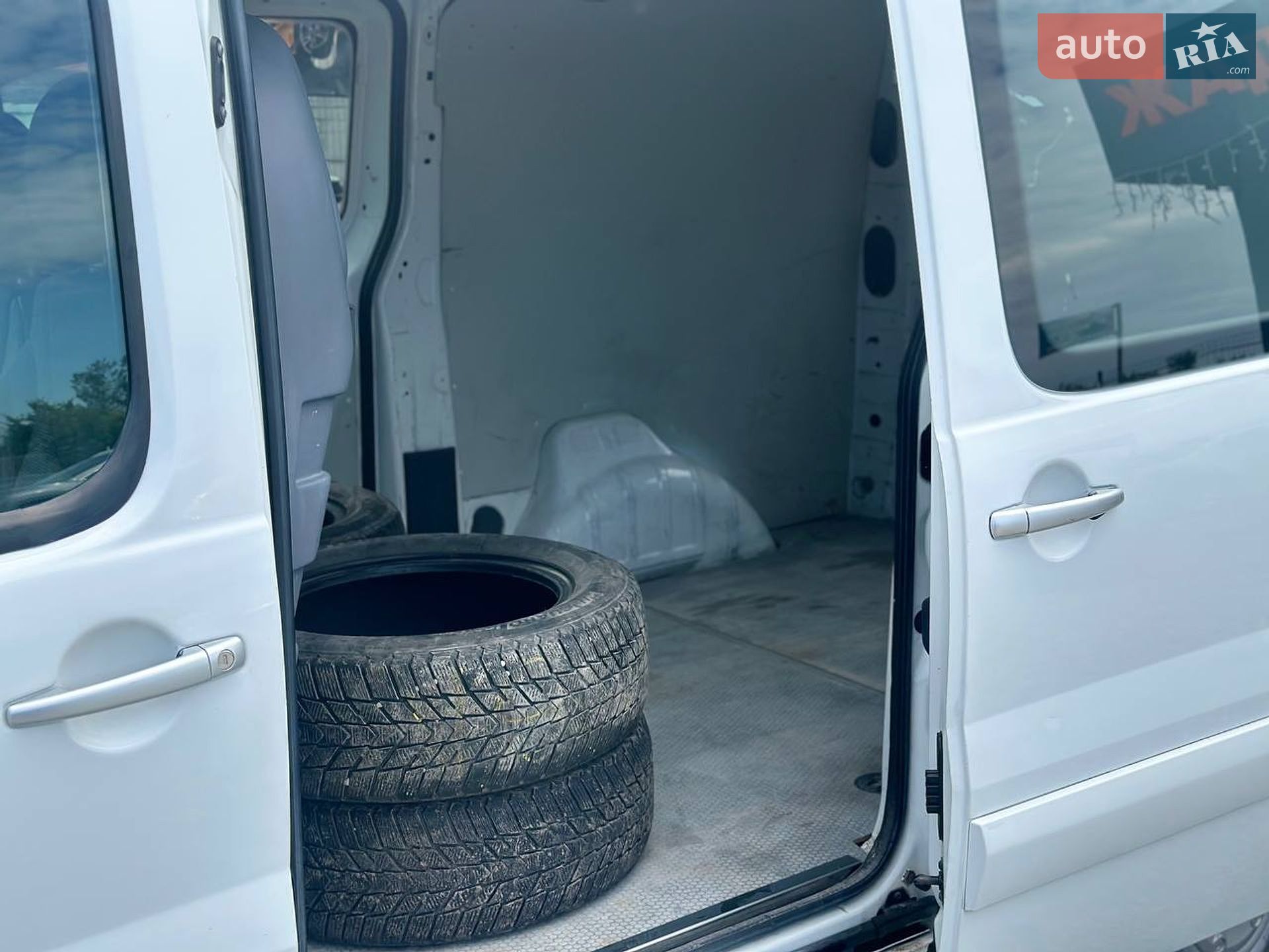 CITROEN JUMPY 2015 VIN VF7XUAHZ8FZ047010 фото оголошення 7 з 9